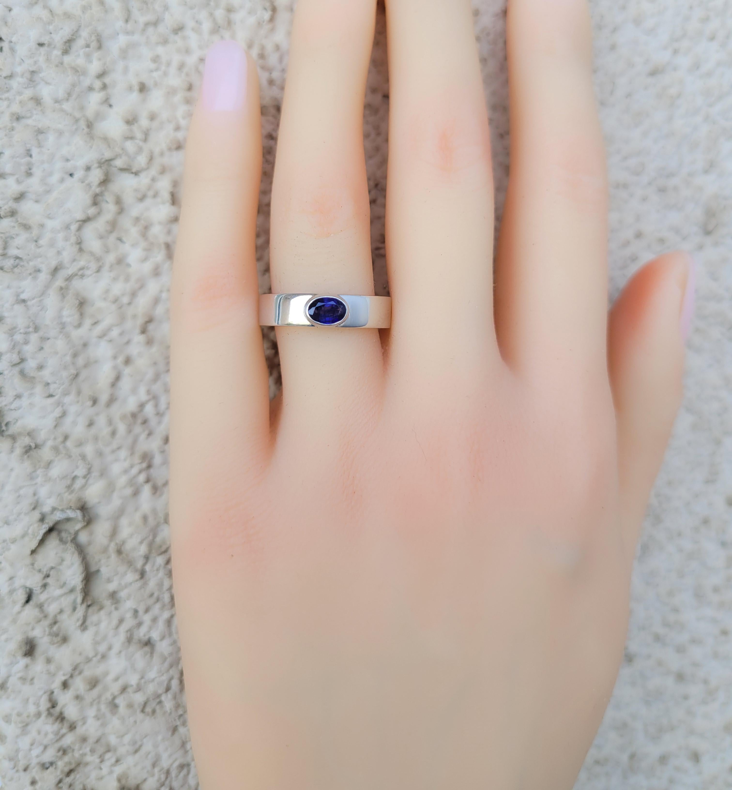 For Sale:  14k Gold Ring for Men with Blue Sapphire 12