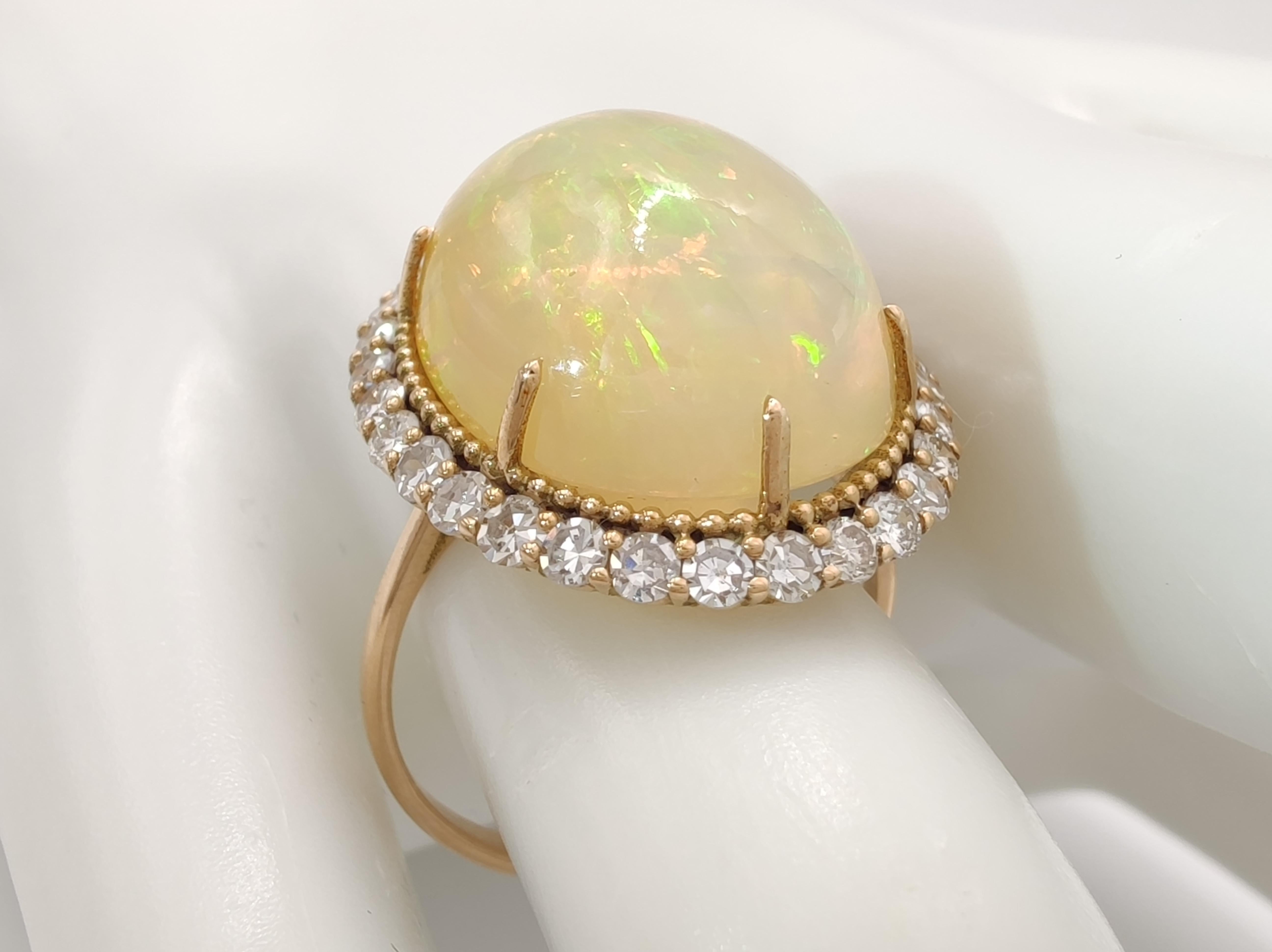 14K Gold Ring Genuine Opal  Diamond Halo  IAG Certified Gemstones woman´s ring For Sale 6