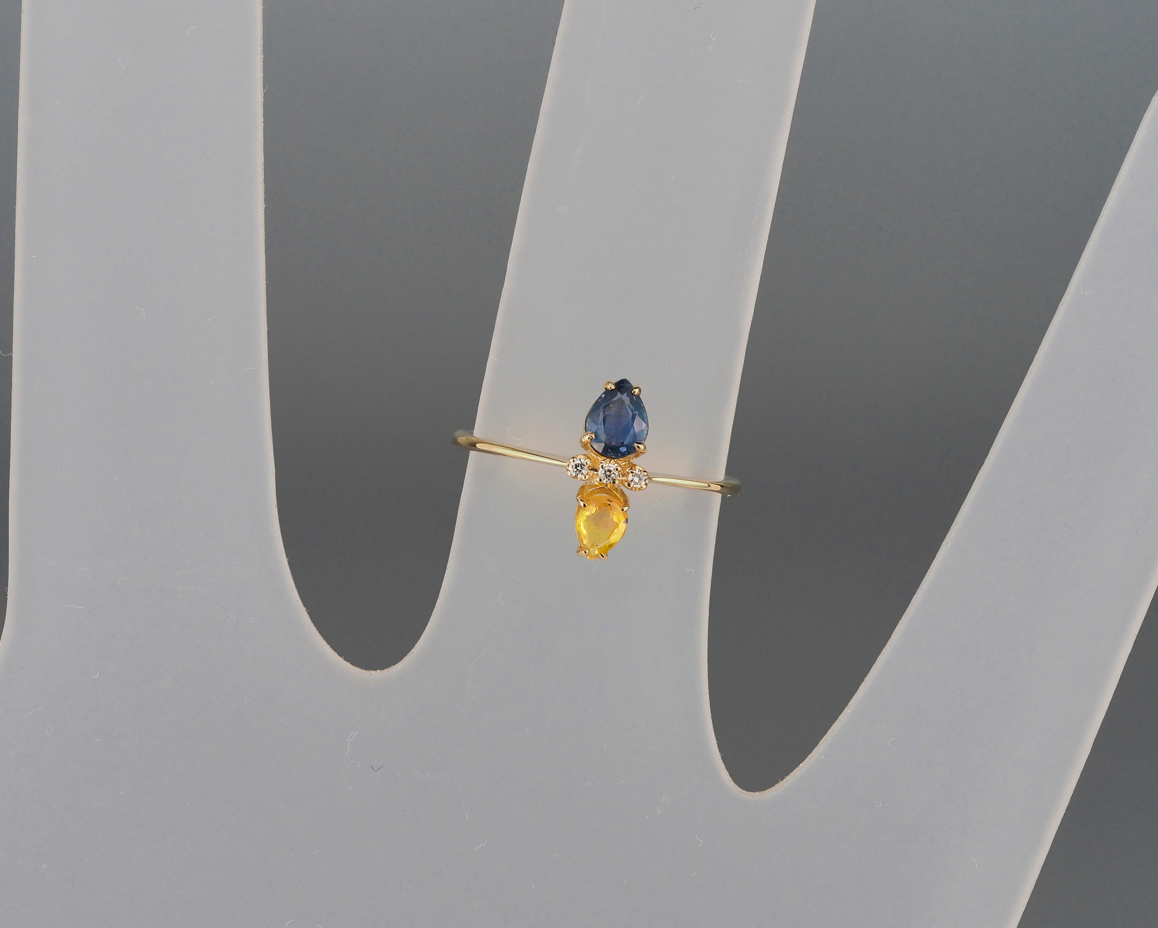 in vendita:  Anello in oro 14k in stile Art Déco con zaffiri centrali e diamanti 8