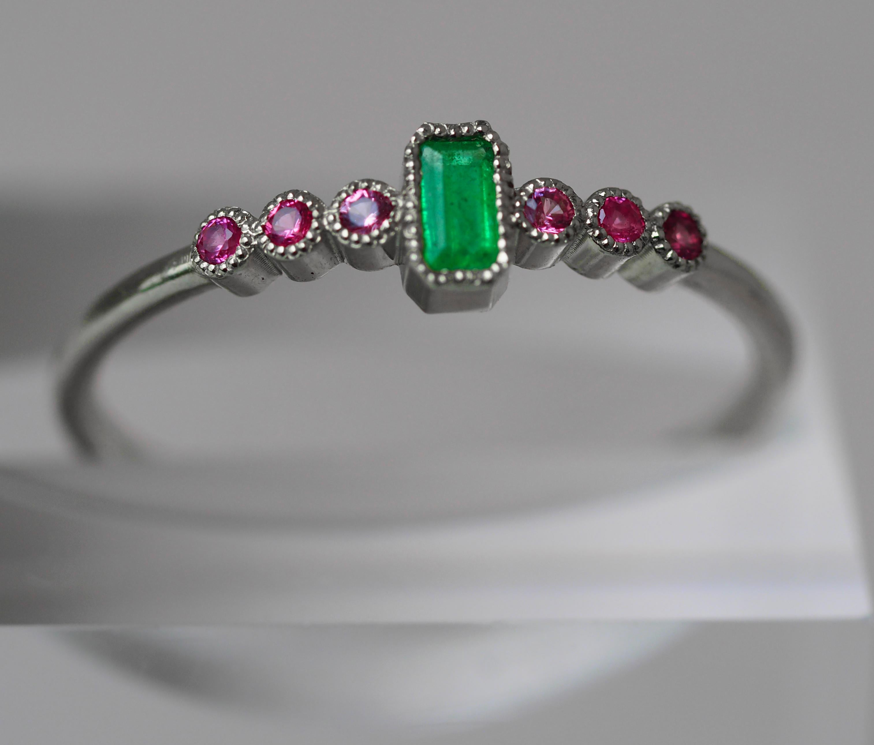 For Sale:  Baguette Cut Emerald and Sapphires 14k gold ring! 7