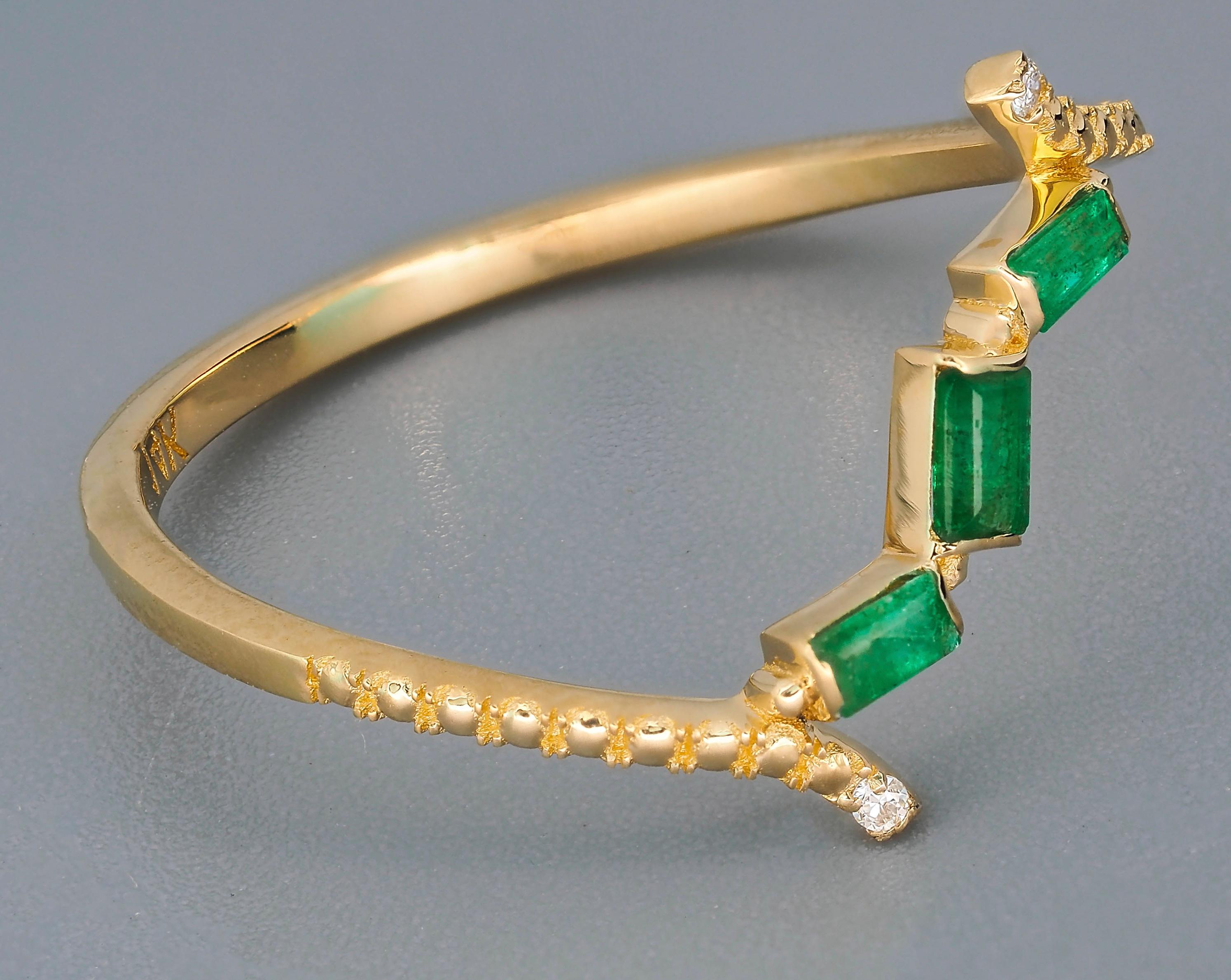For Sale:  14k Gold Ring with Baguette Emeralds and Diamonds! 9