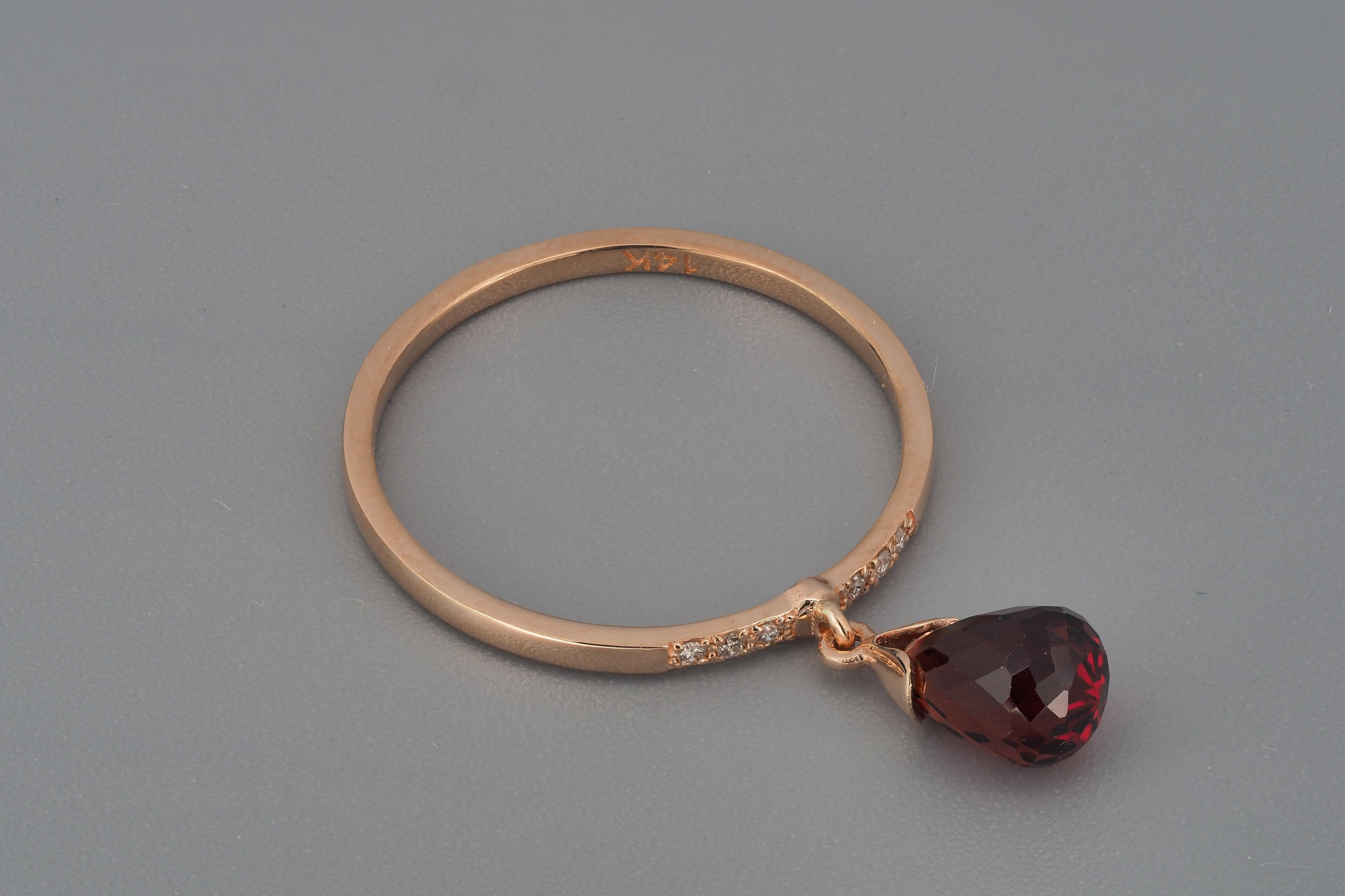 For Sale:  14k Gold Ring with Briolette Cut Garnet and Diamonds 4