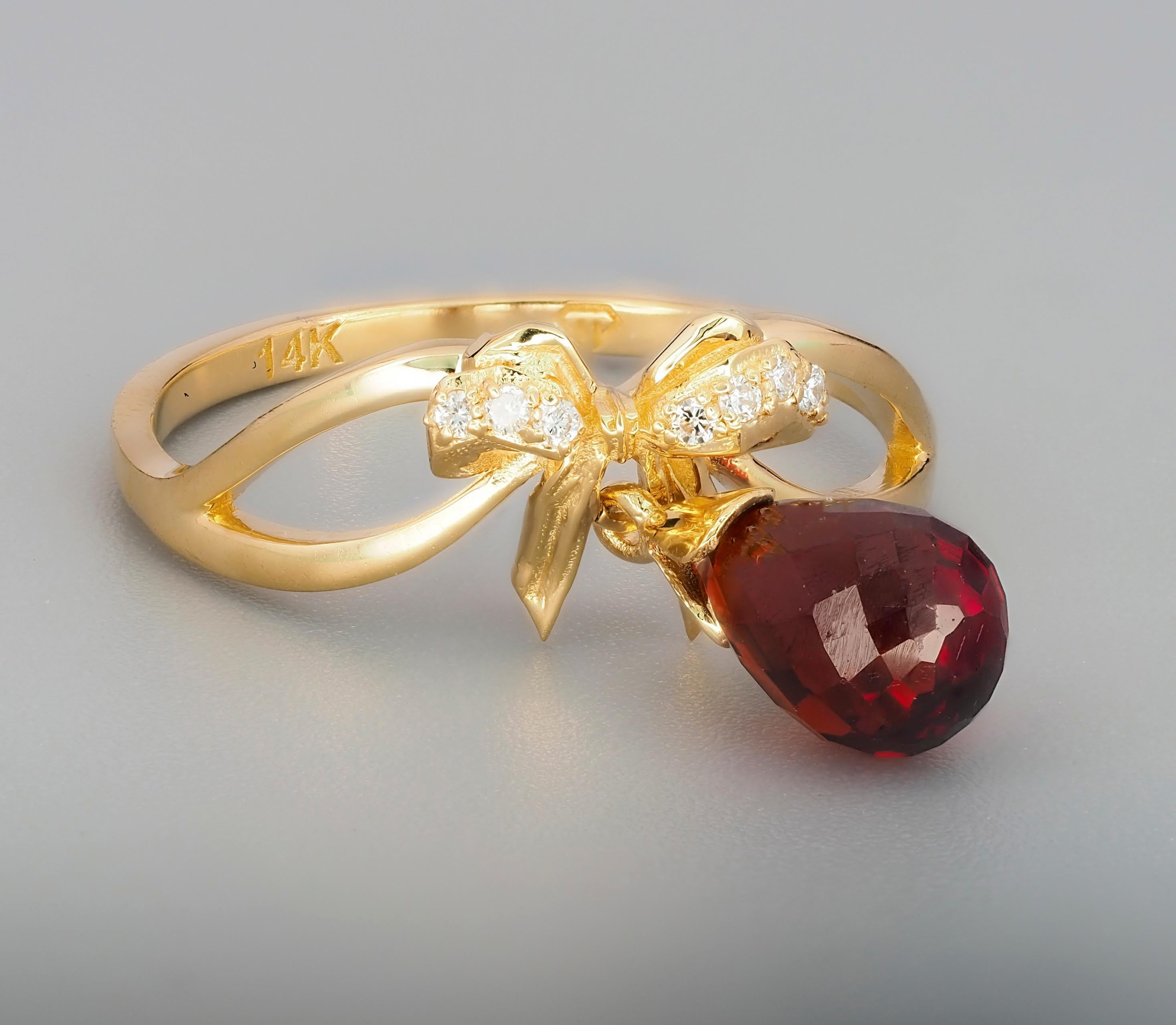 For Sale:  Briolette garnet bow ring in 14k gold 5
