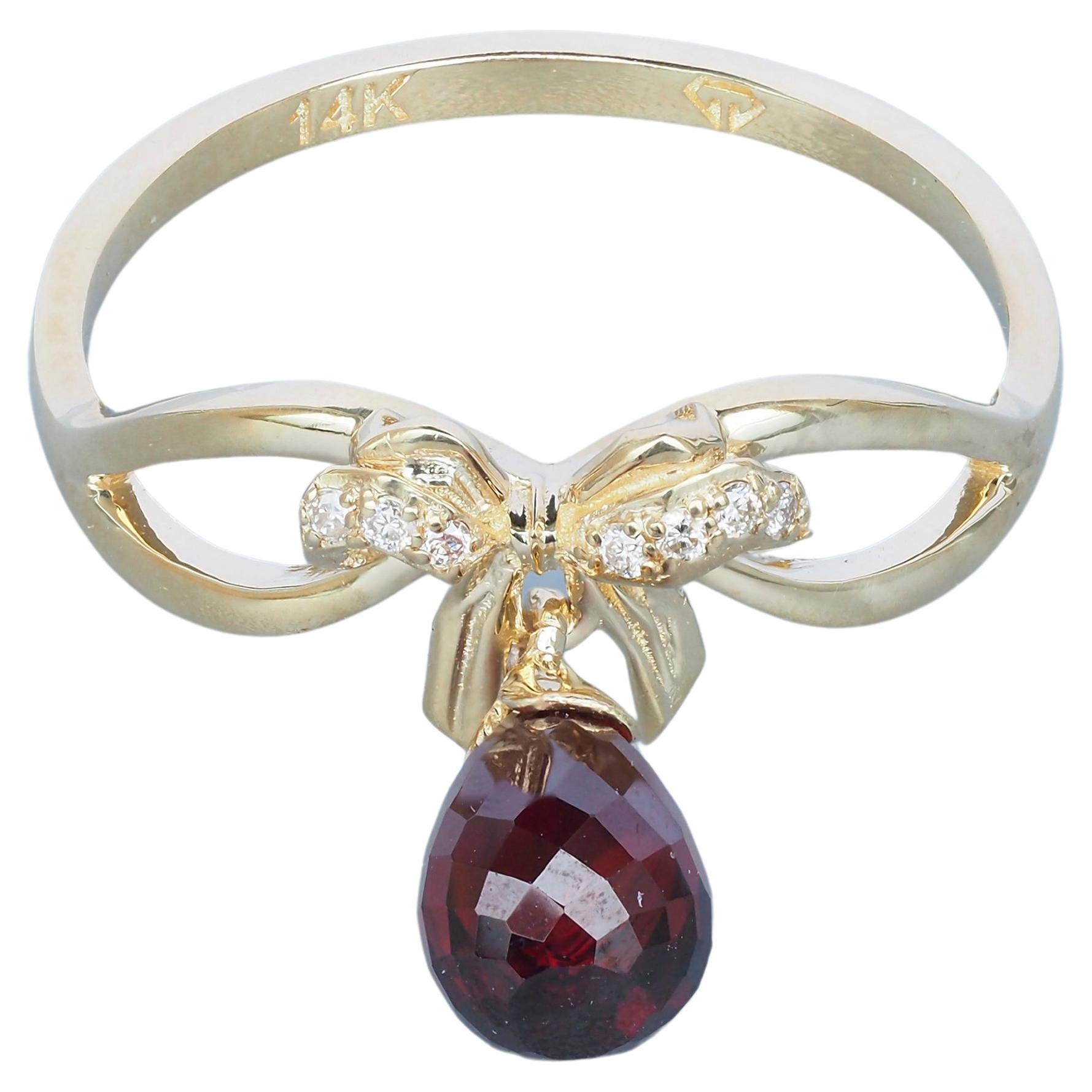 14k Gold Ring with Briolette Cut Garnet and Diamonds