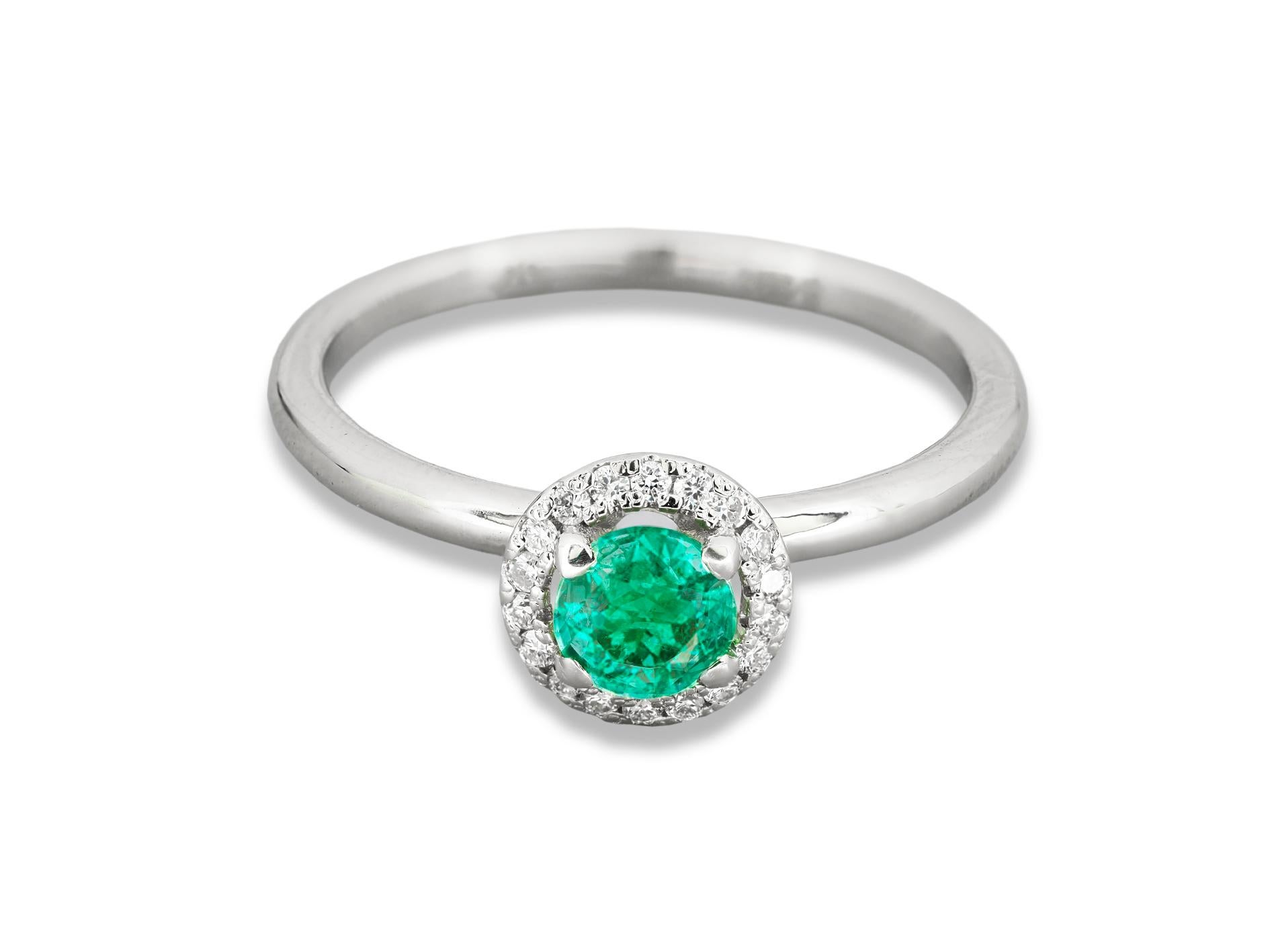 14k Gold Ring with Emerald and Diamonds, Emerald Halo Ring 5
