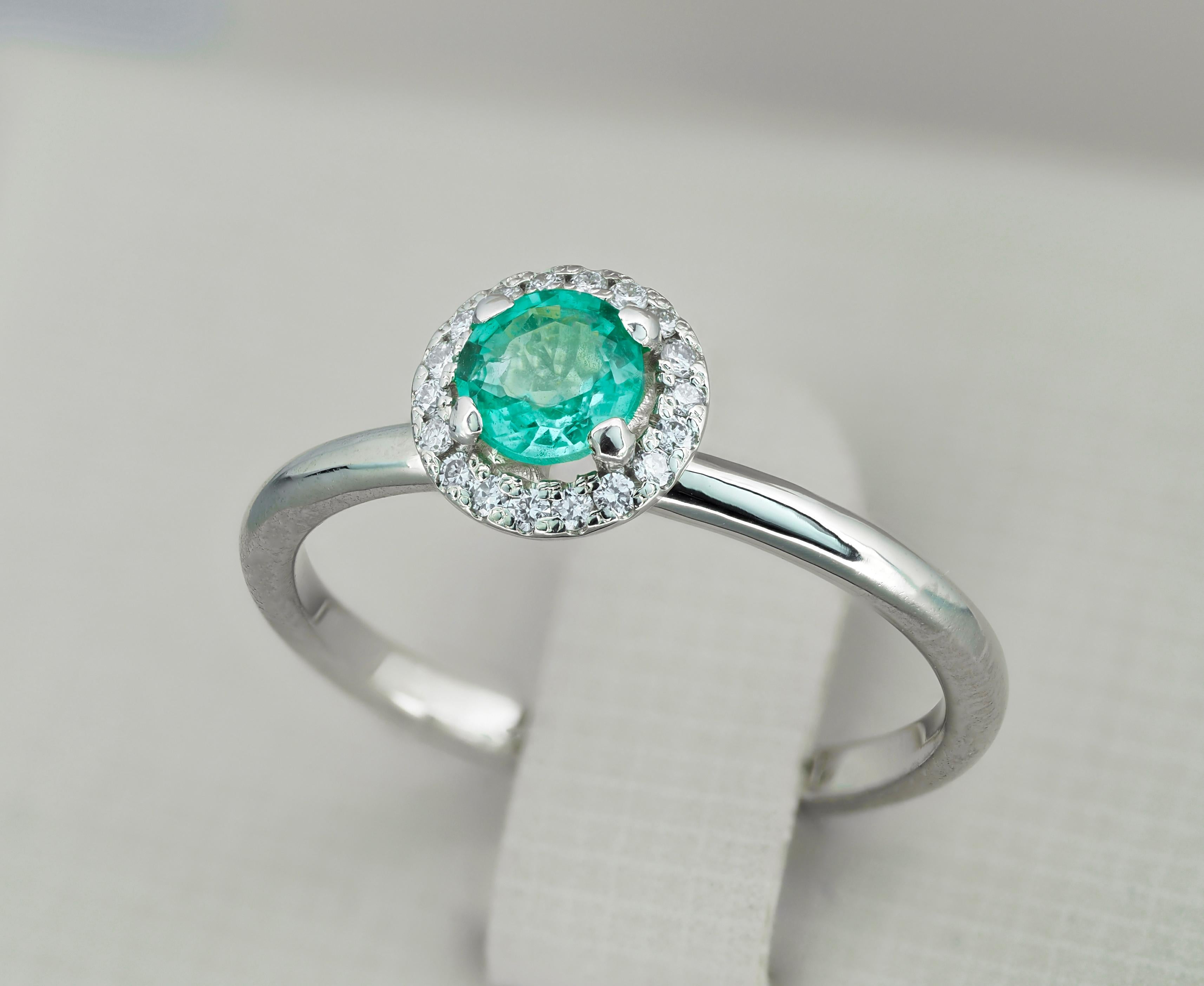 Modern 14k Gold Ring with Emerald and Diamonds, Emerald Halo Ring