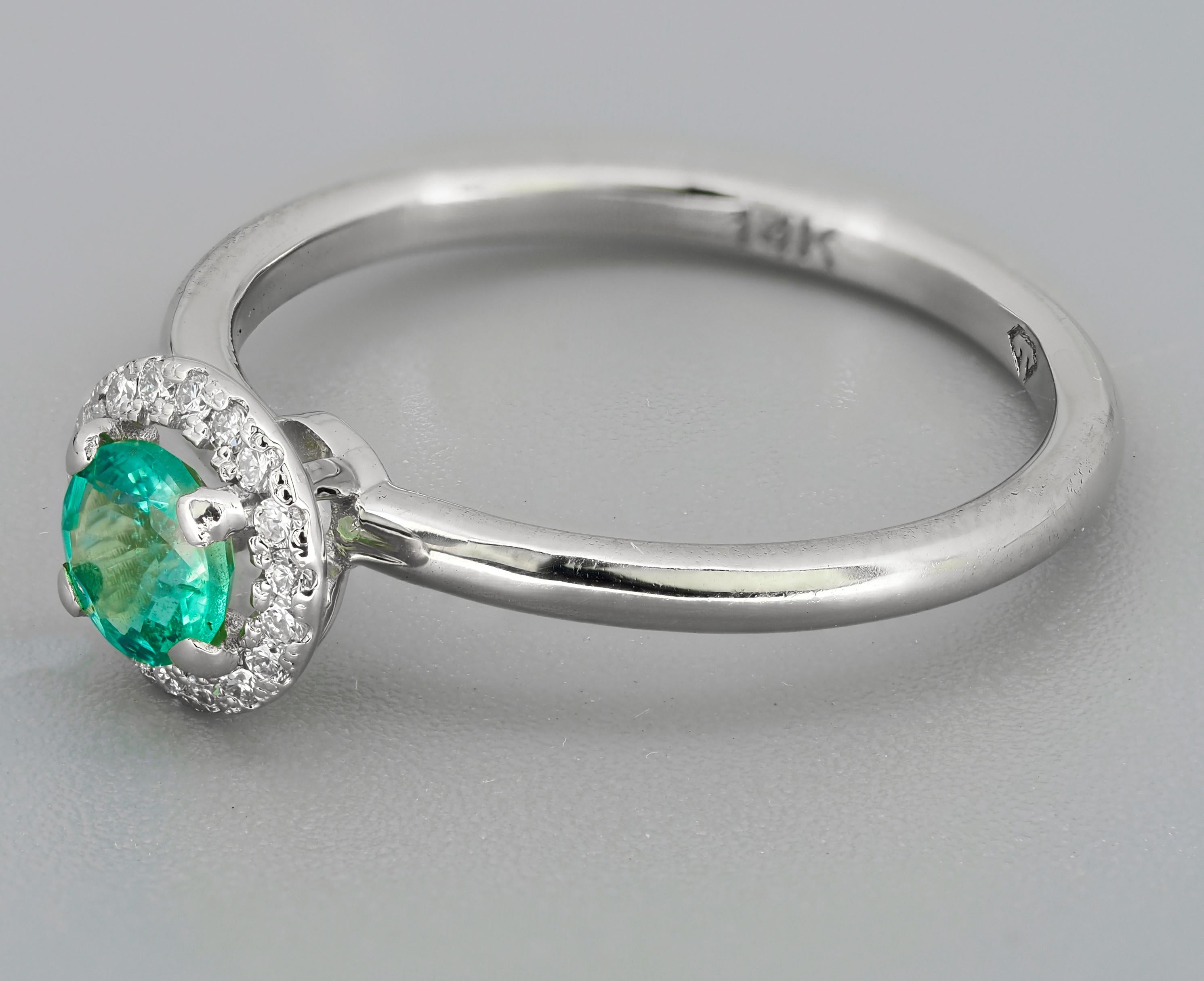 For Sale:  Emerald and Diamonds 14k gold ring.  Emerald Halo Gold Ring. 10