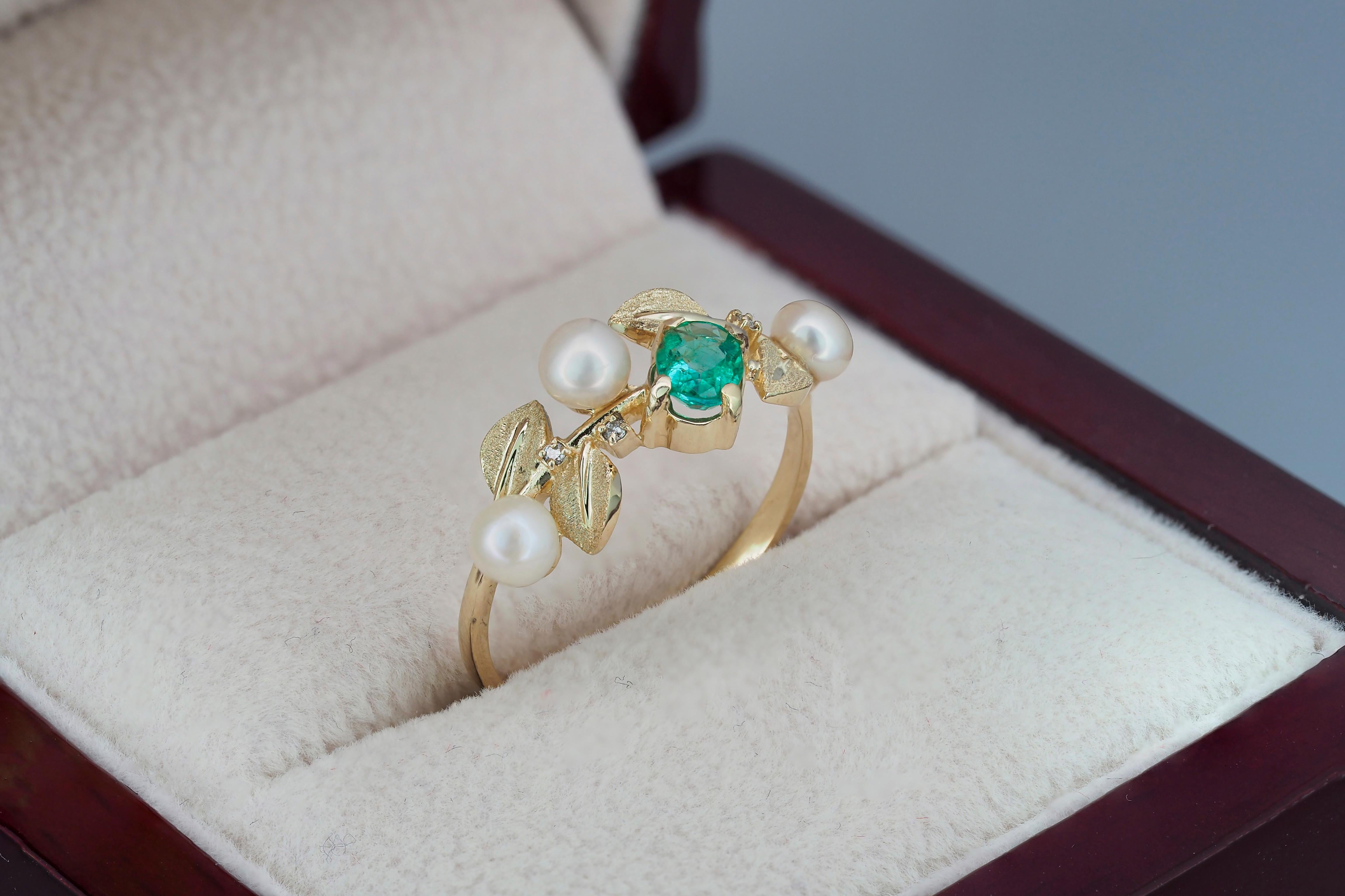 For Sale:  14k Gold Ring with Emerald, Pearls and Diamonds 6