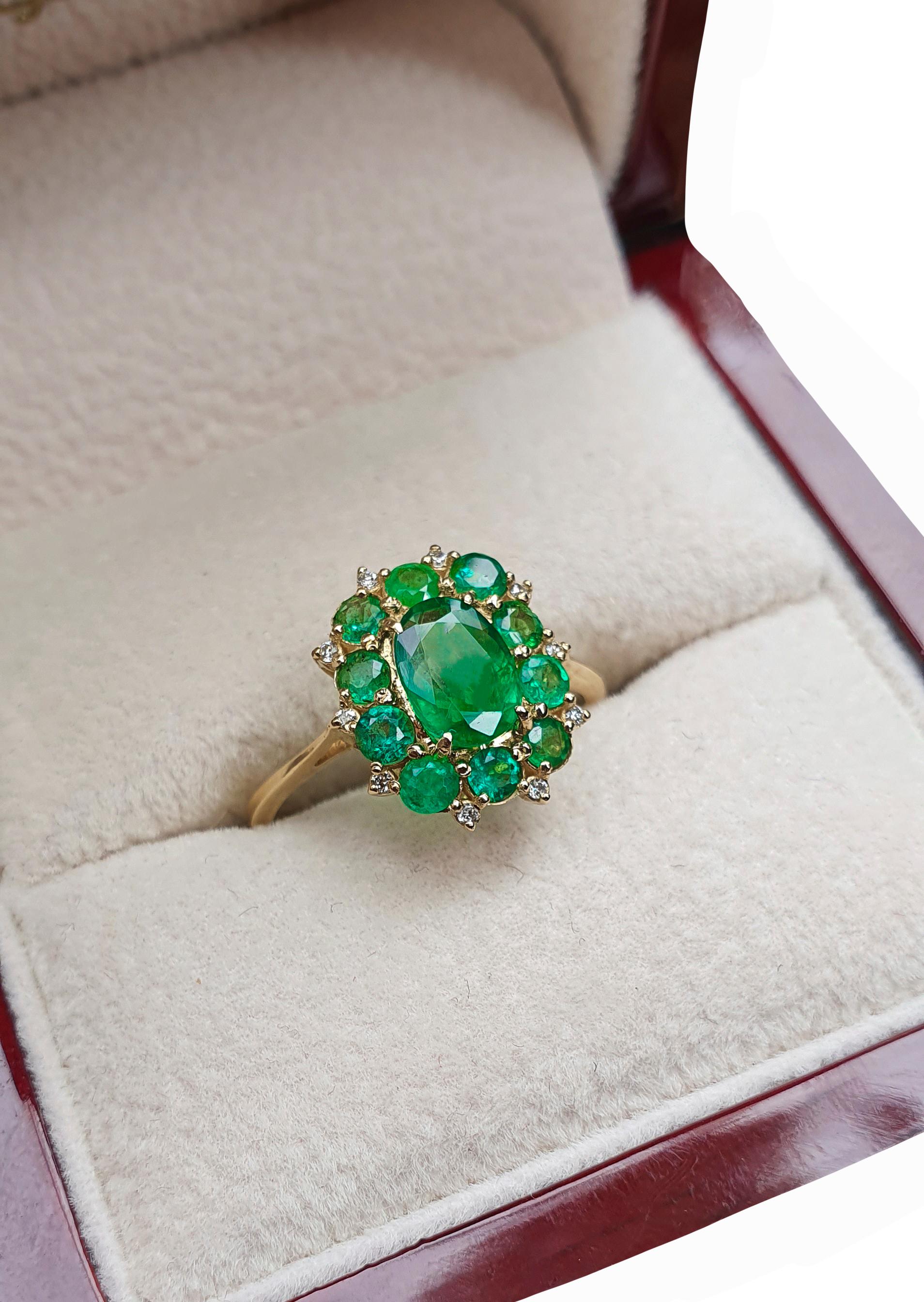 For Sale:  Emeralds and Diamonds 14k gold ring 3