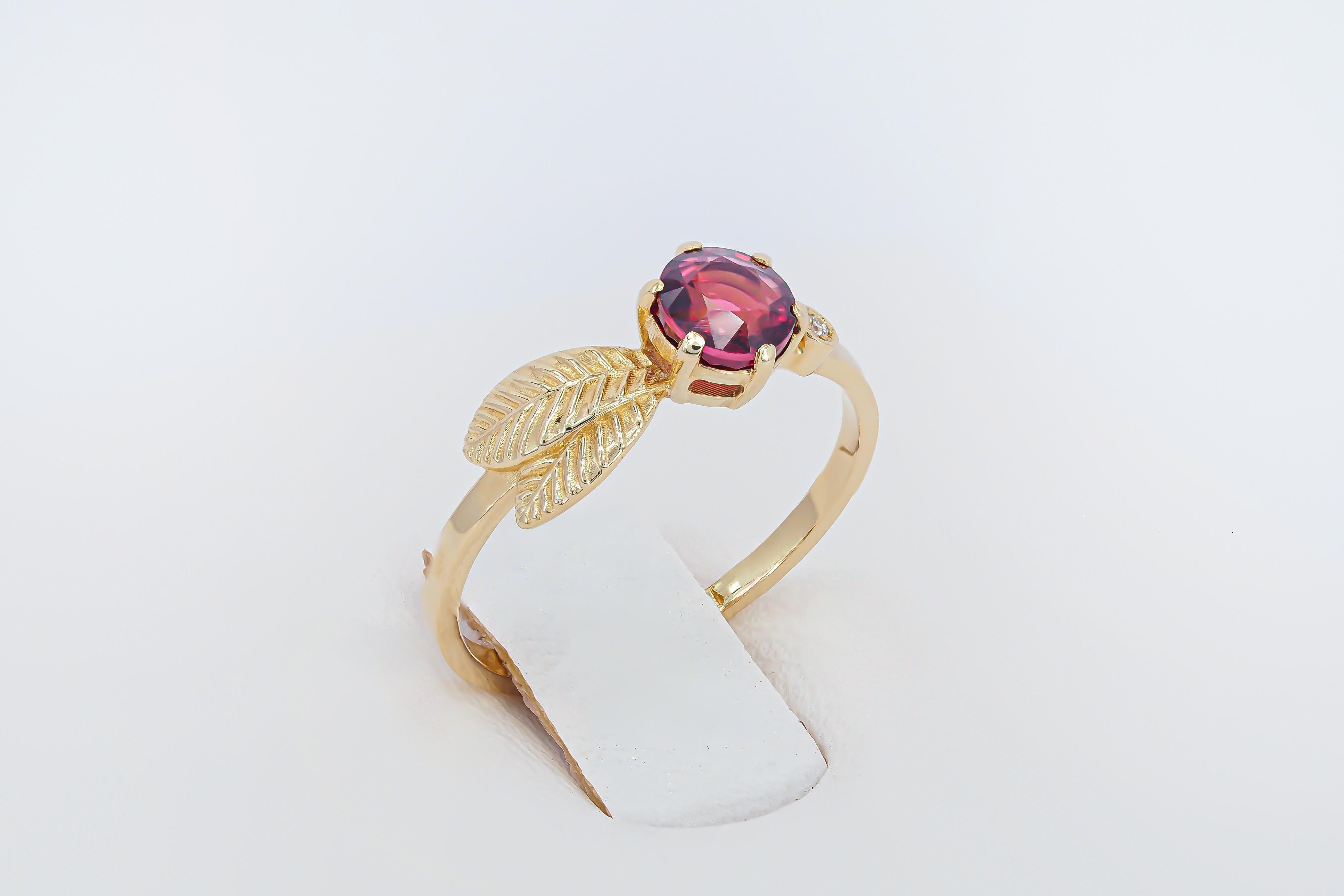 For Sale:  14k Gold Ring with Garnet and Diamonds 6