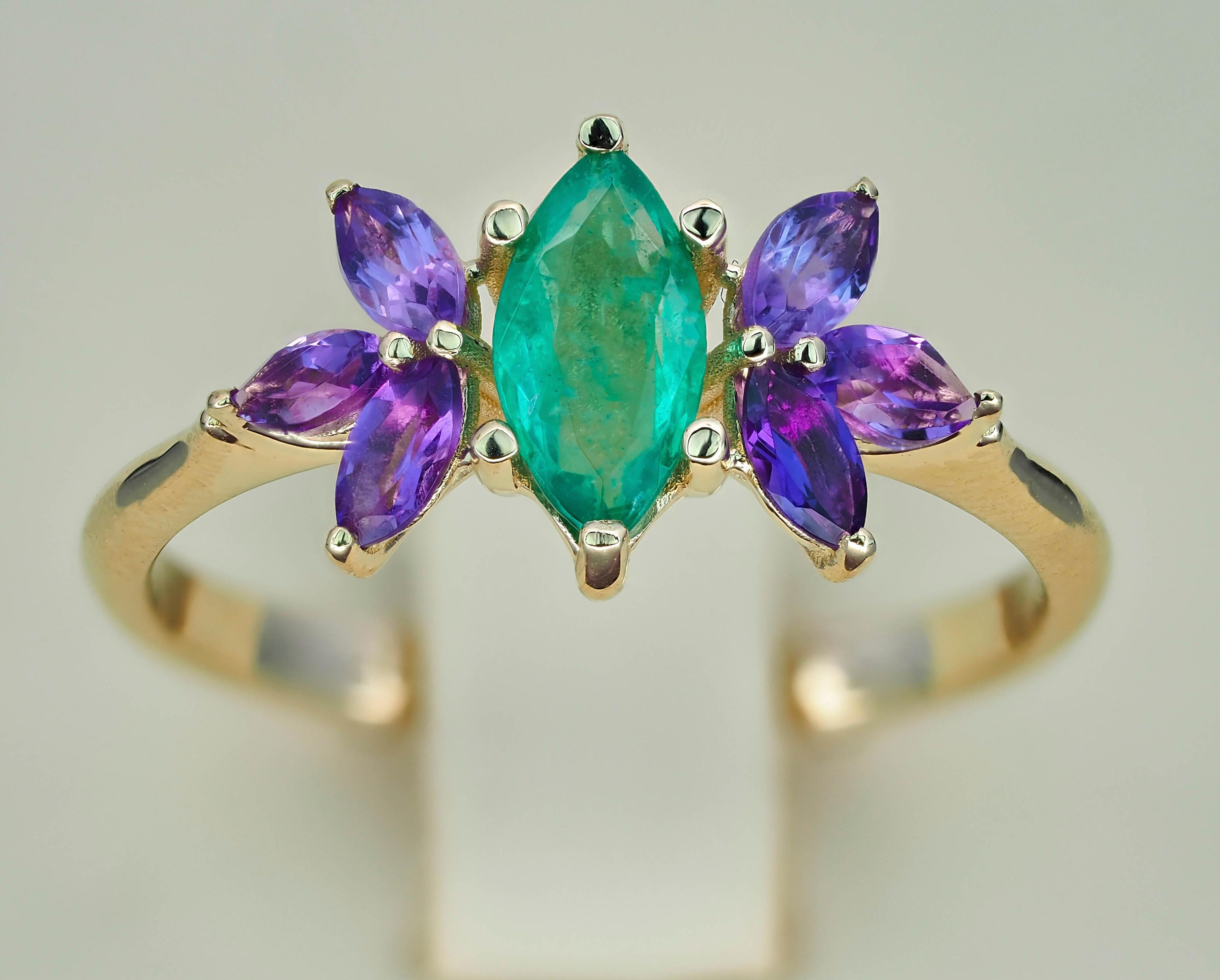 For Sale:  Emerald gold ring. 14k Gold Ring with Marquise Emerald and Amethysts.  8