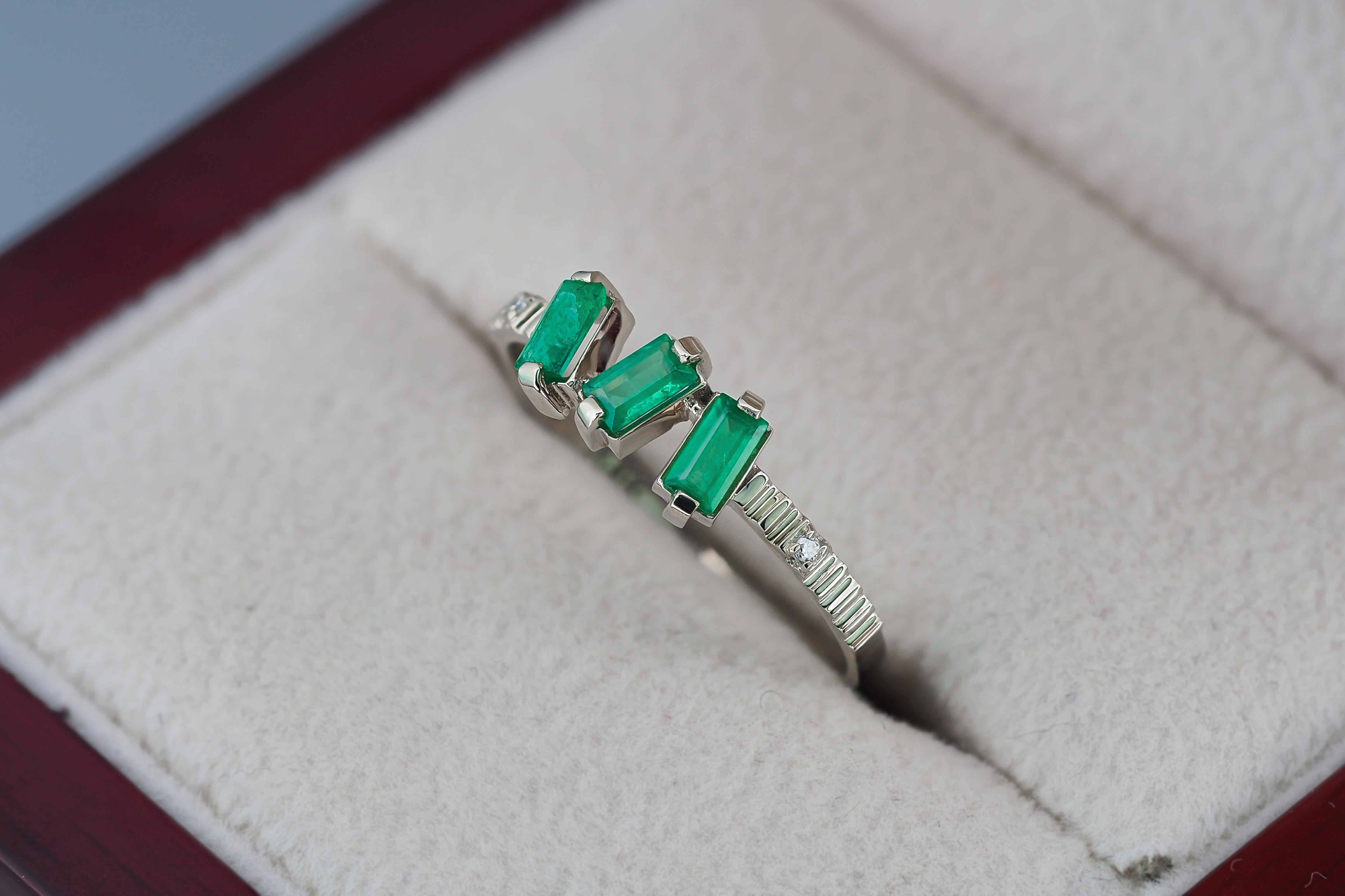 For Sale:  Baguette Emeralds and Diamonds 14k gold ring. 3 gemstone ring.  7