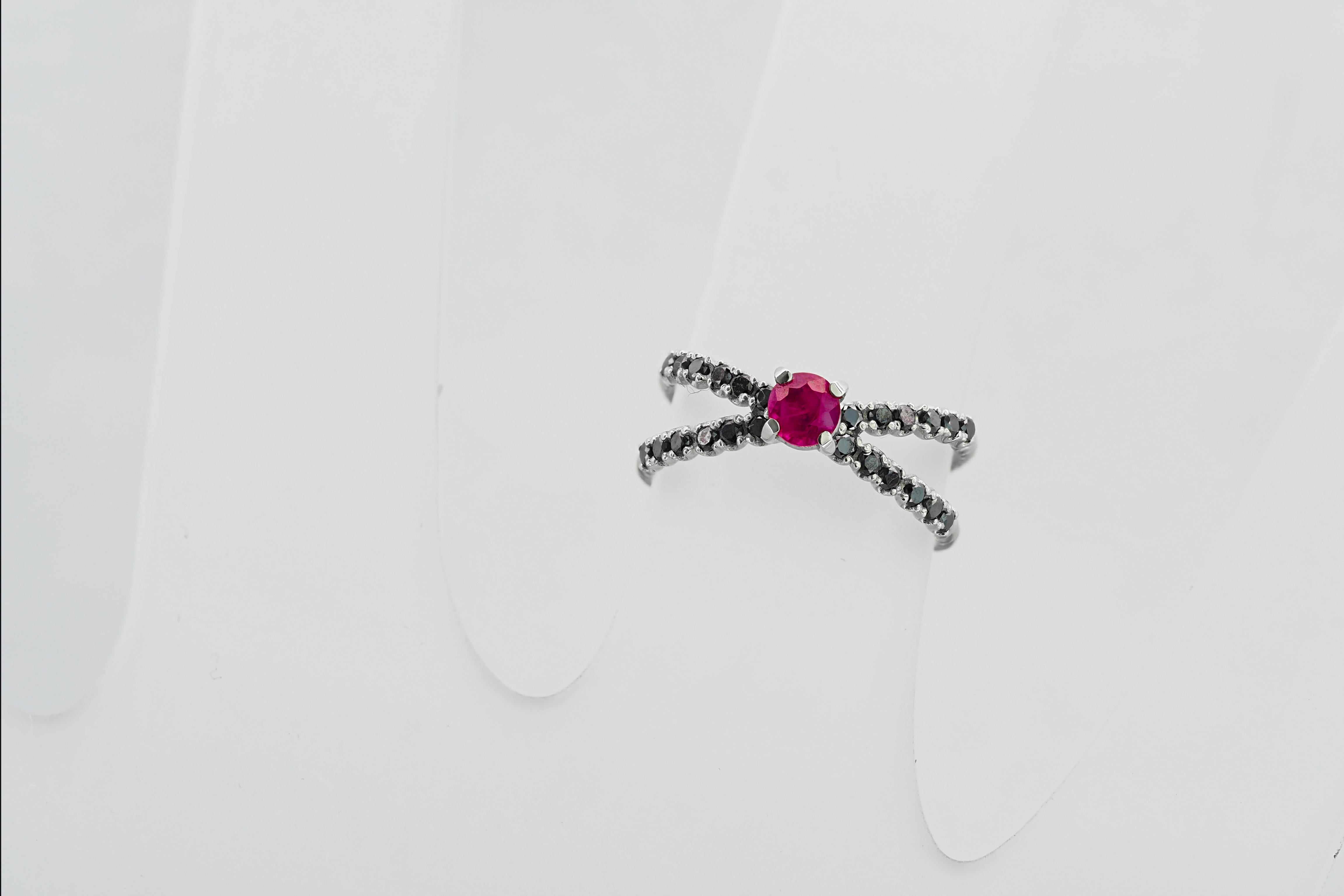 For Sale:  14k Gold Ring with Natural Ruby and Black Spinel 8