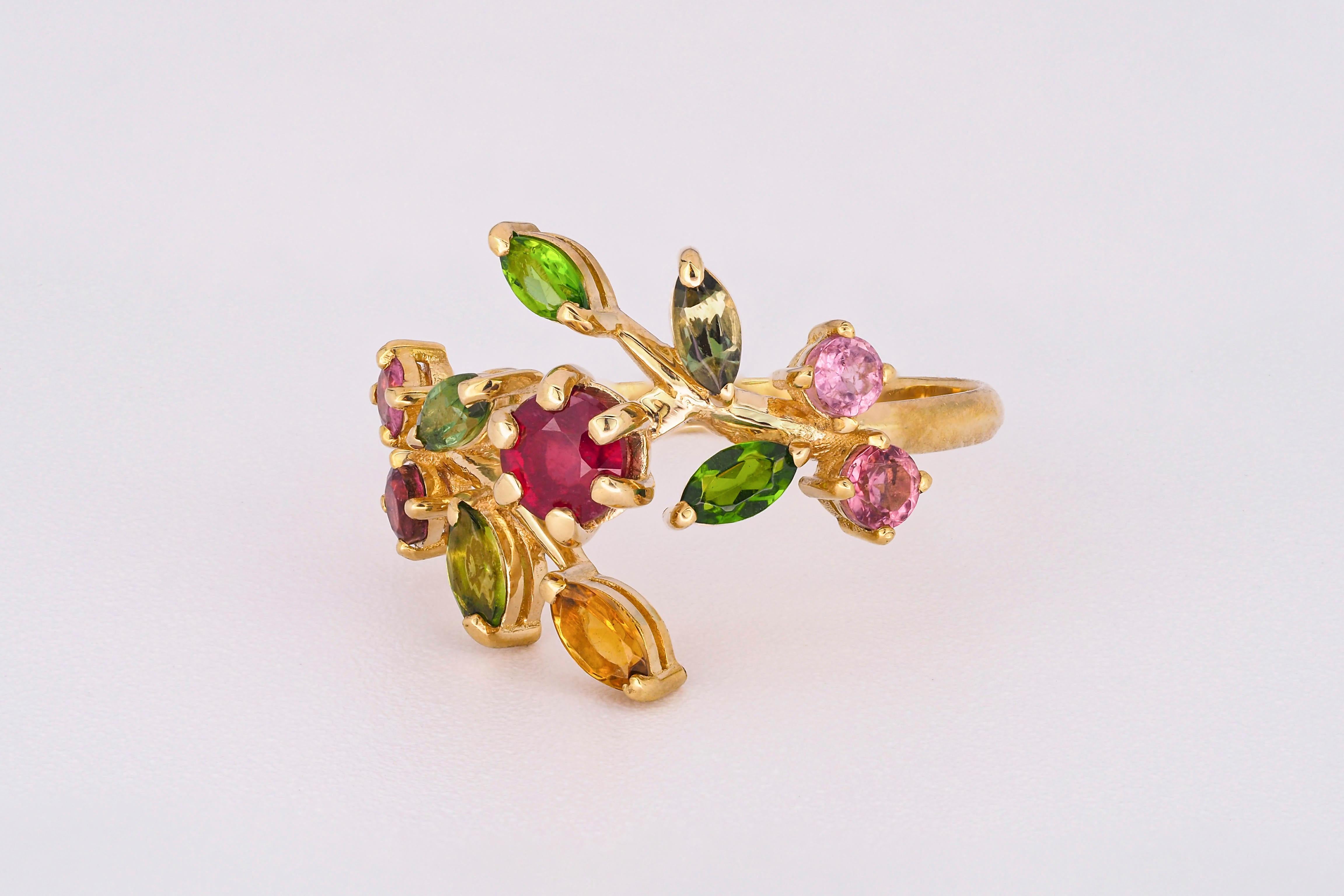 14k Gold Ring mit natürlichem Rubin, Turmalinen und Saphiren, Juli Geburtsstein Ring (Rundschliff)