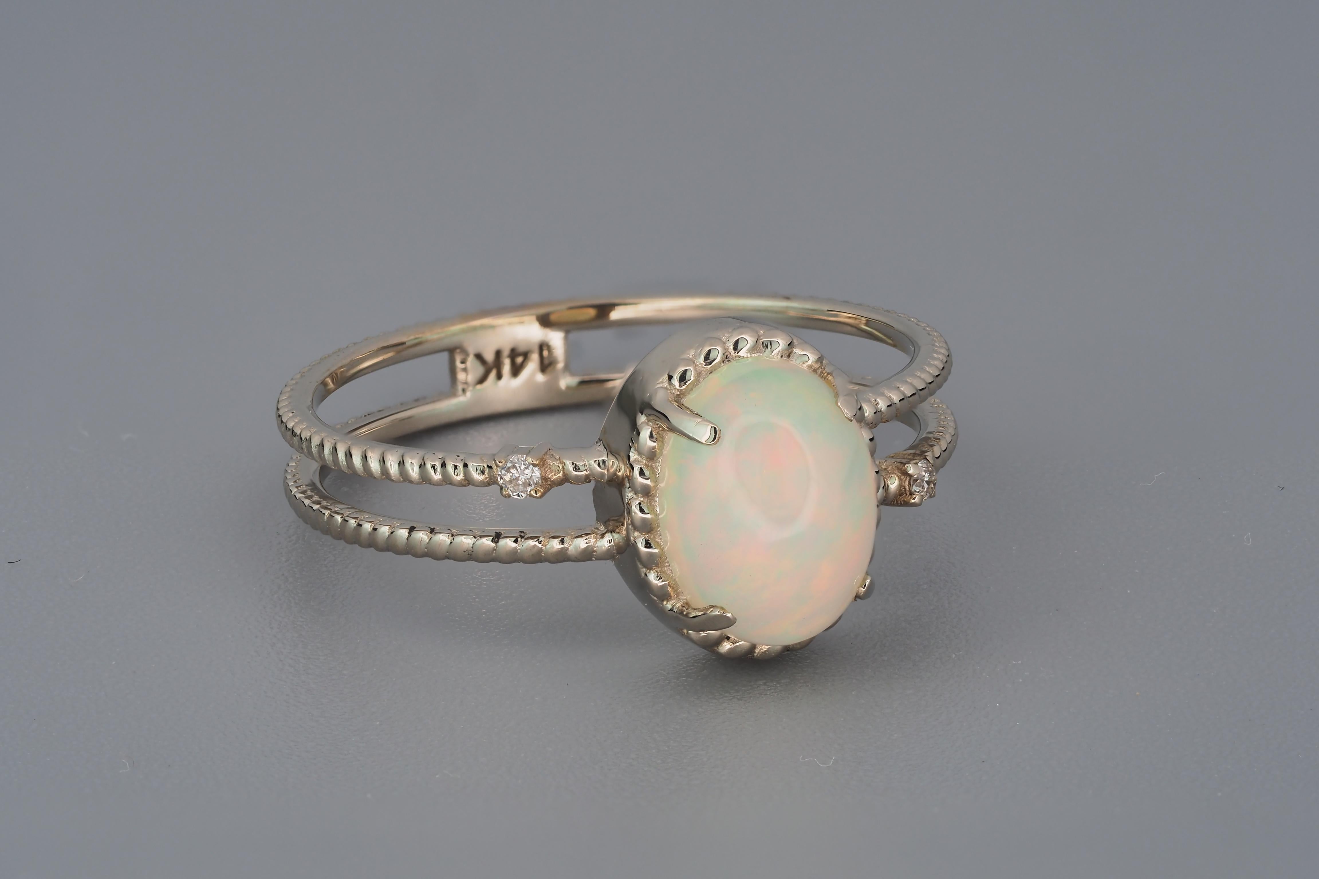 For Sale:  14k Gold Ring with Opal and Diamonds 3