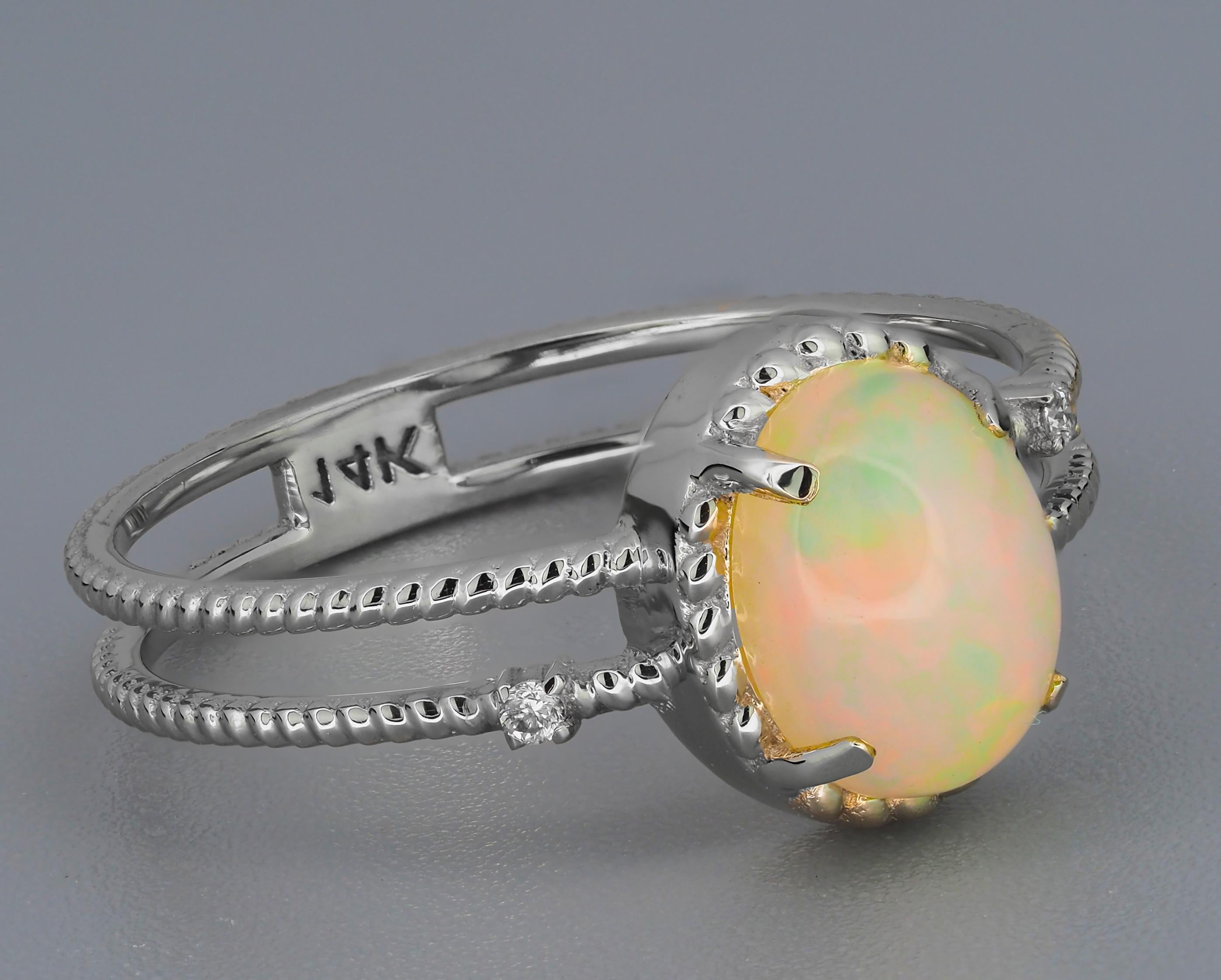 For Sale:  14k Gold Ring with Opal and Diamonds 4