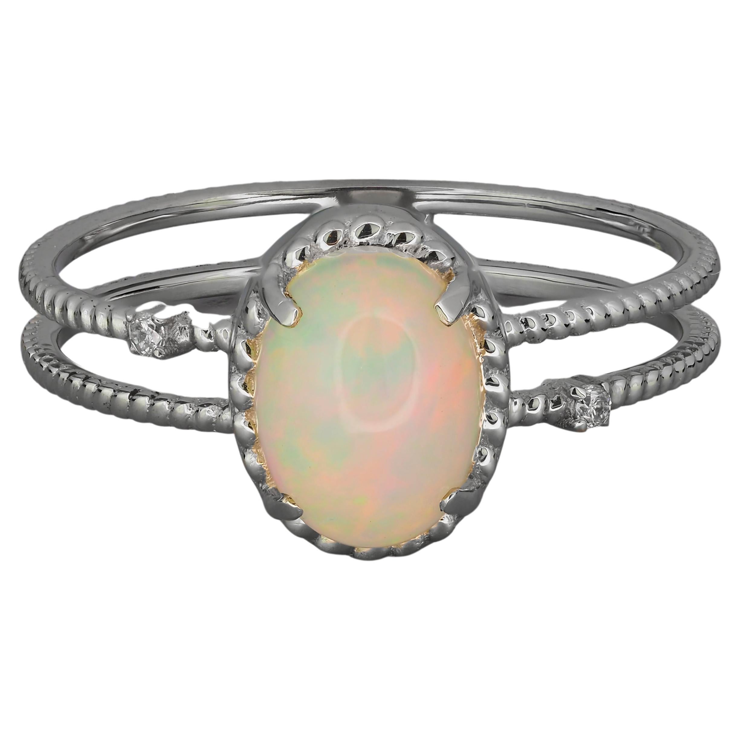 14k Gold Ring with Opal and Diamonds