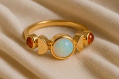 14k gold ring with opal cabochon