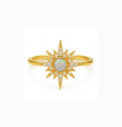 Anello in oro 14k con opale cabochon. Anello Starburst Opal