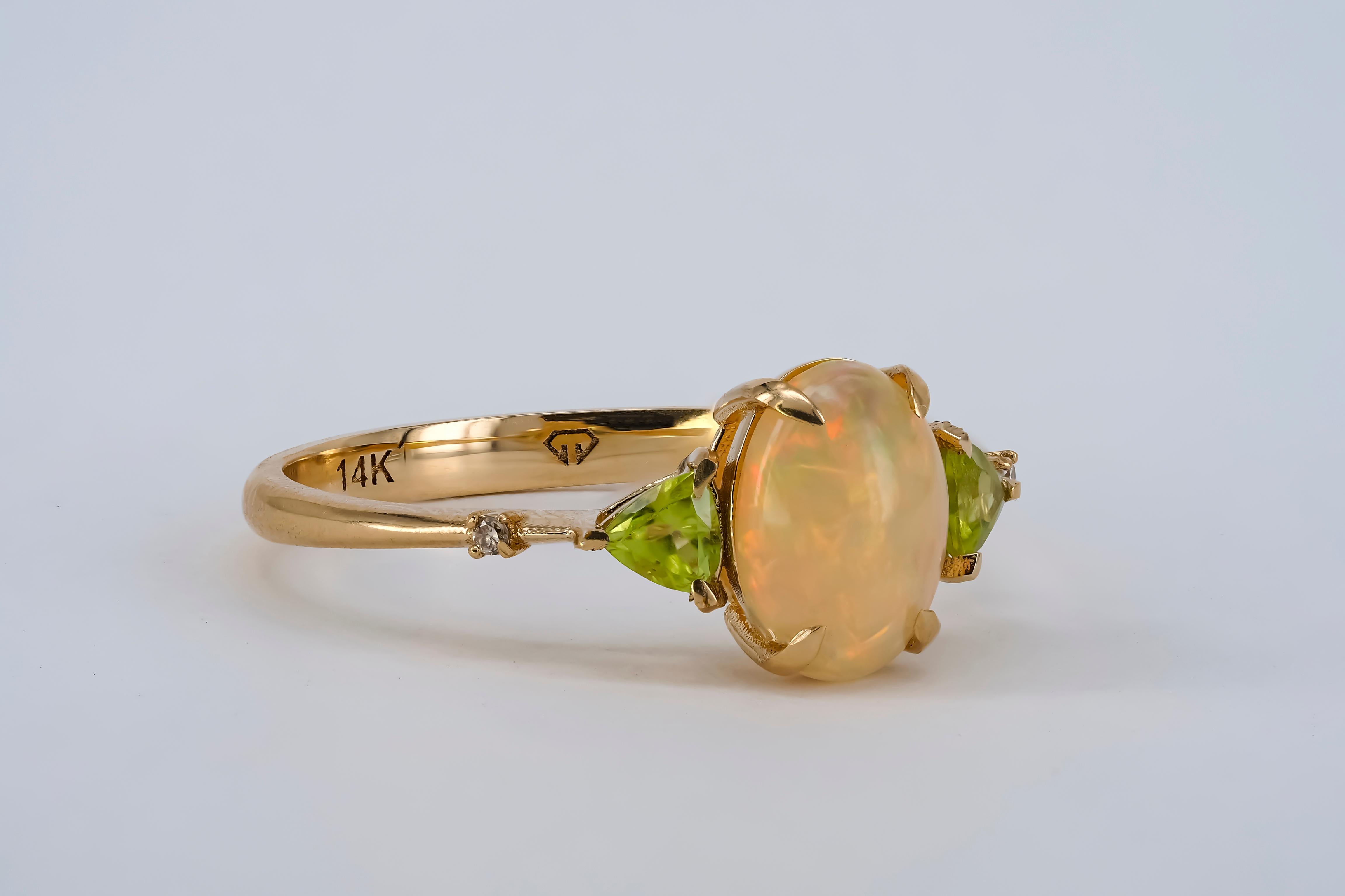 En venta: Anillo de Oro de 14k con Ópalo, Diamantes y Peridotos  11