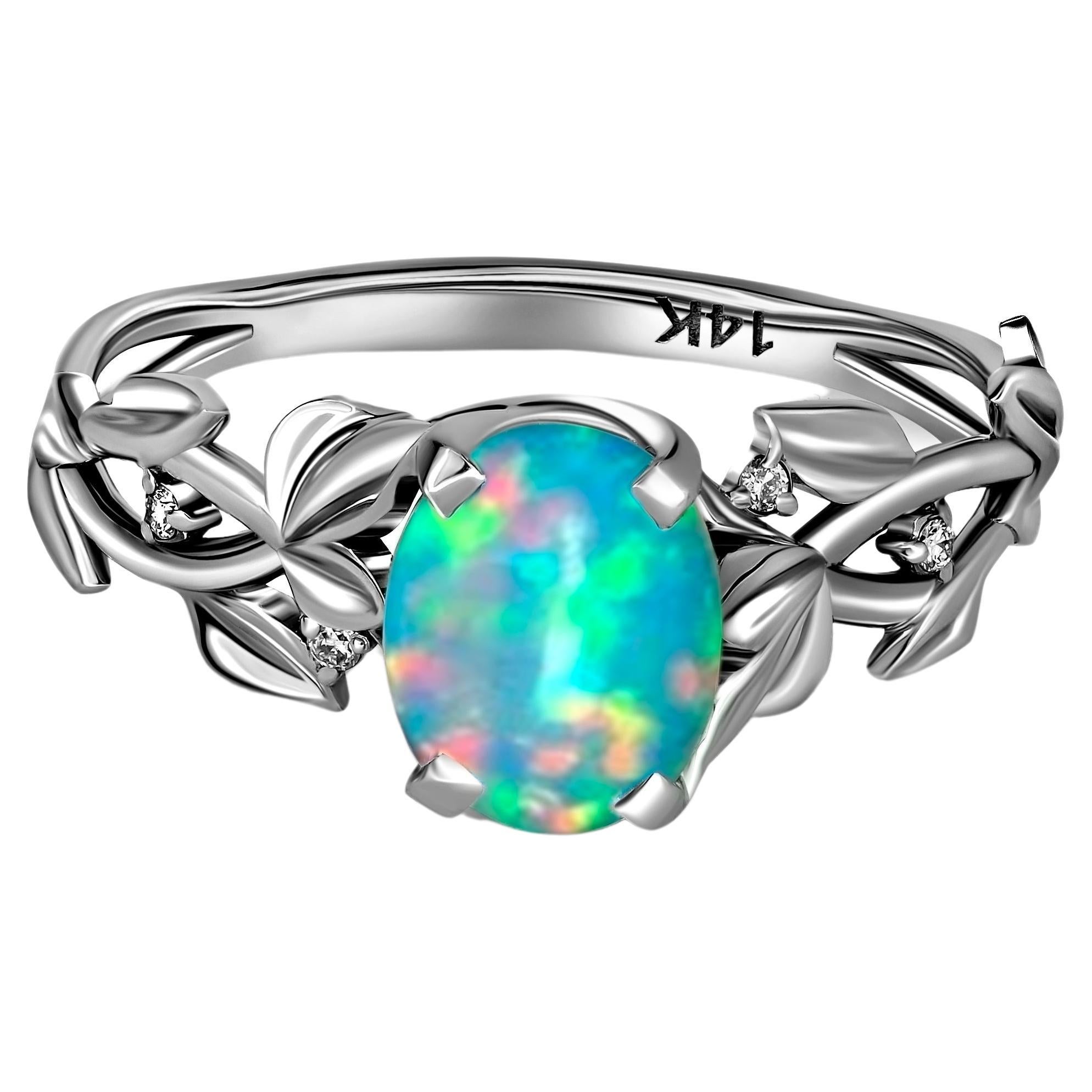 14k gold ring with Opal. 
