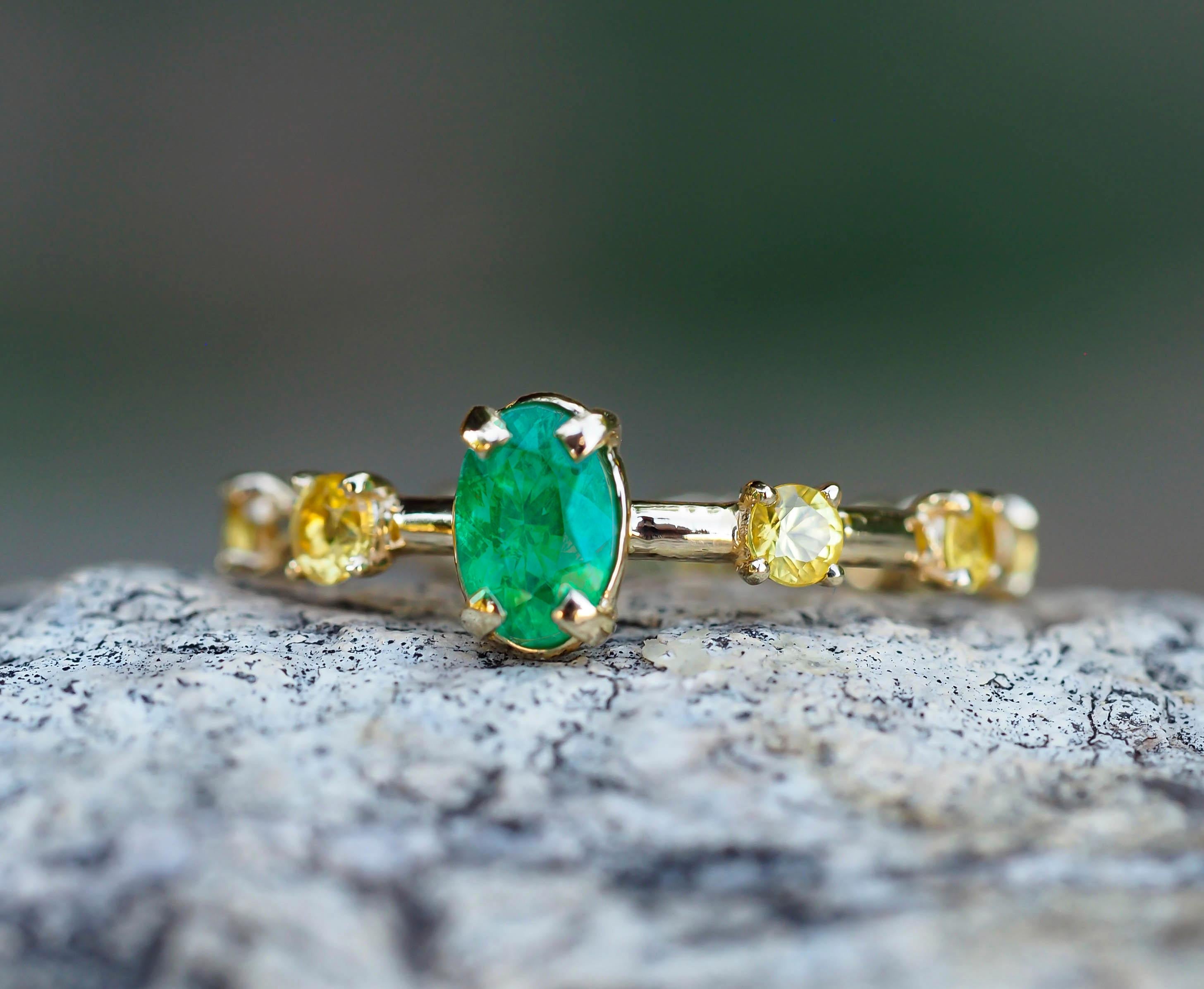 Im Angebot: 14k Gold Ring mit ovalem Smaragd und Saphir, Ewigkeitsring () 9
