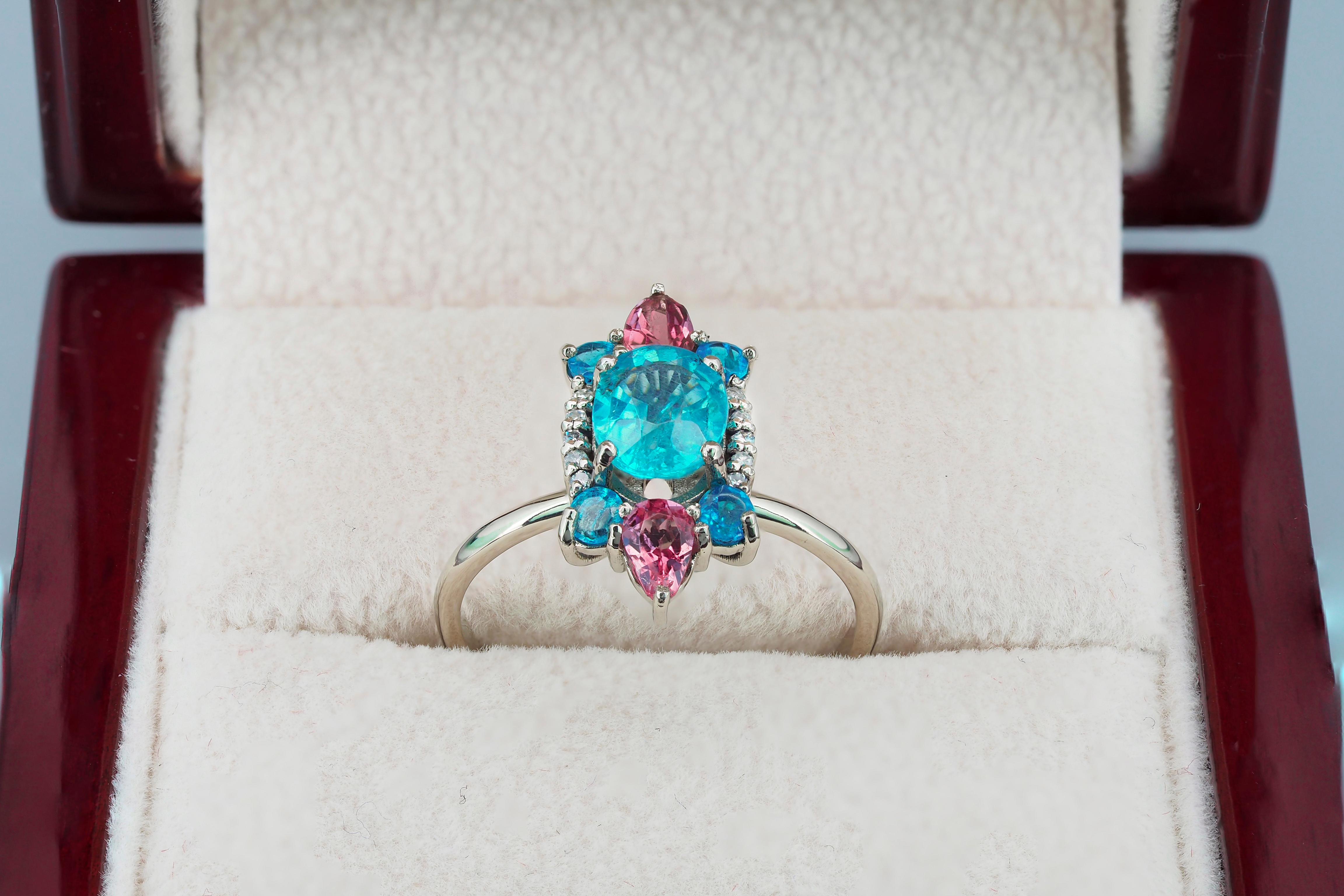 14k Gold Ring with Paraiba Color Apatite Sapphires and Diamonds In New Condition In Istanbul, TR