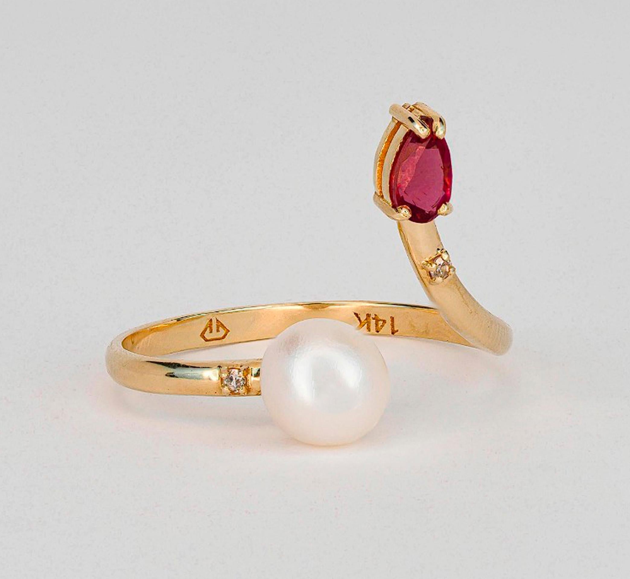 in vendita:  Anello in oro 14k con perle, rubini e diamanti 7