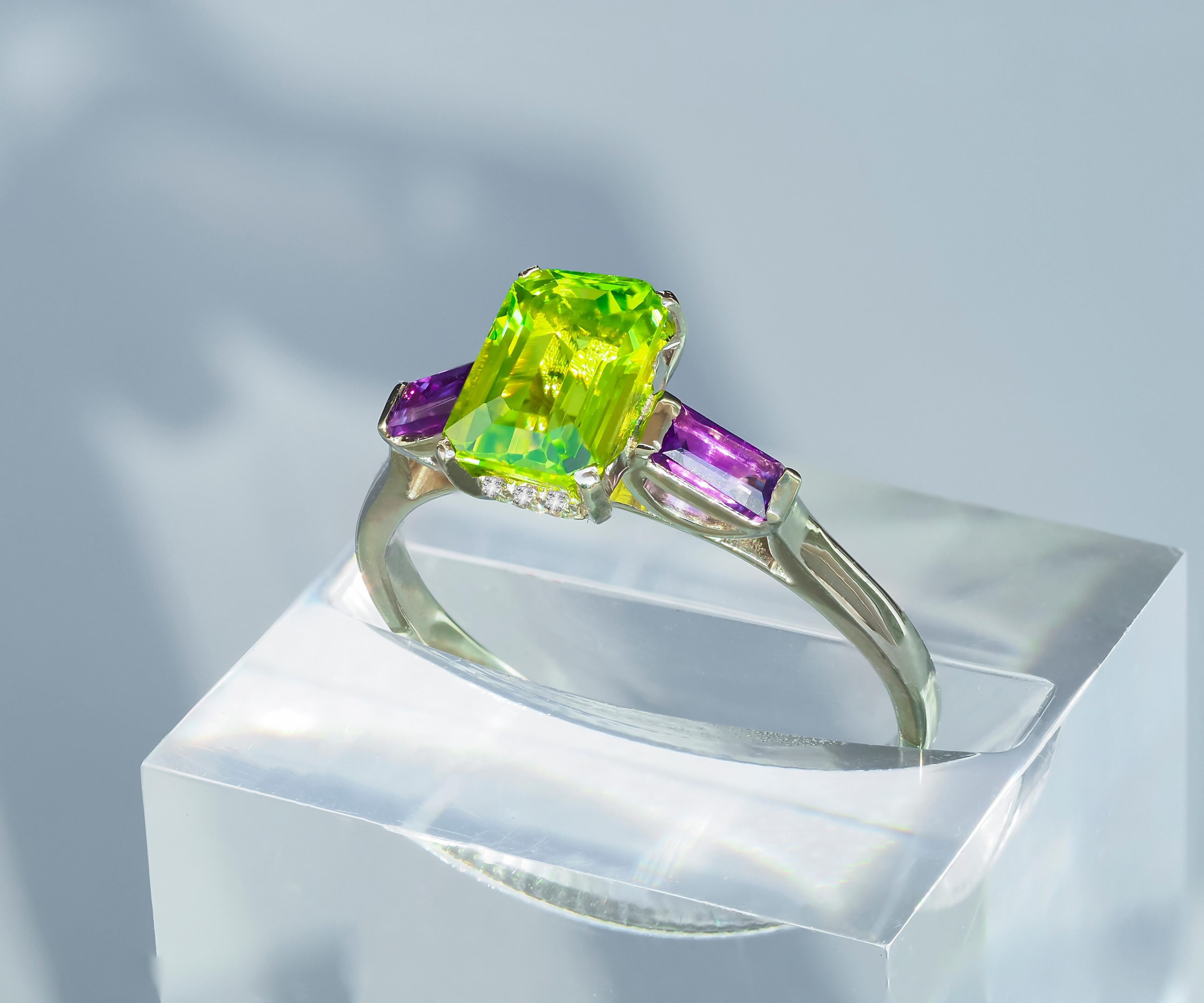 For Sale:  14k Gold Ring with Peridot and Amethyst 7