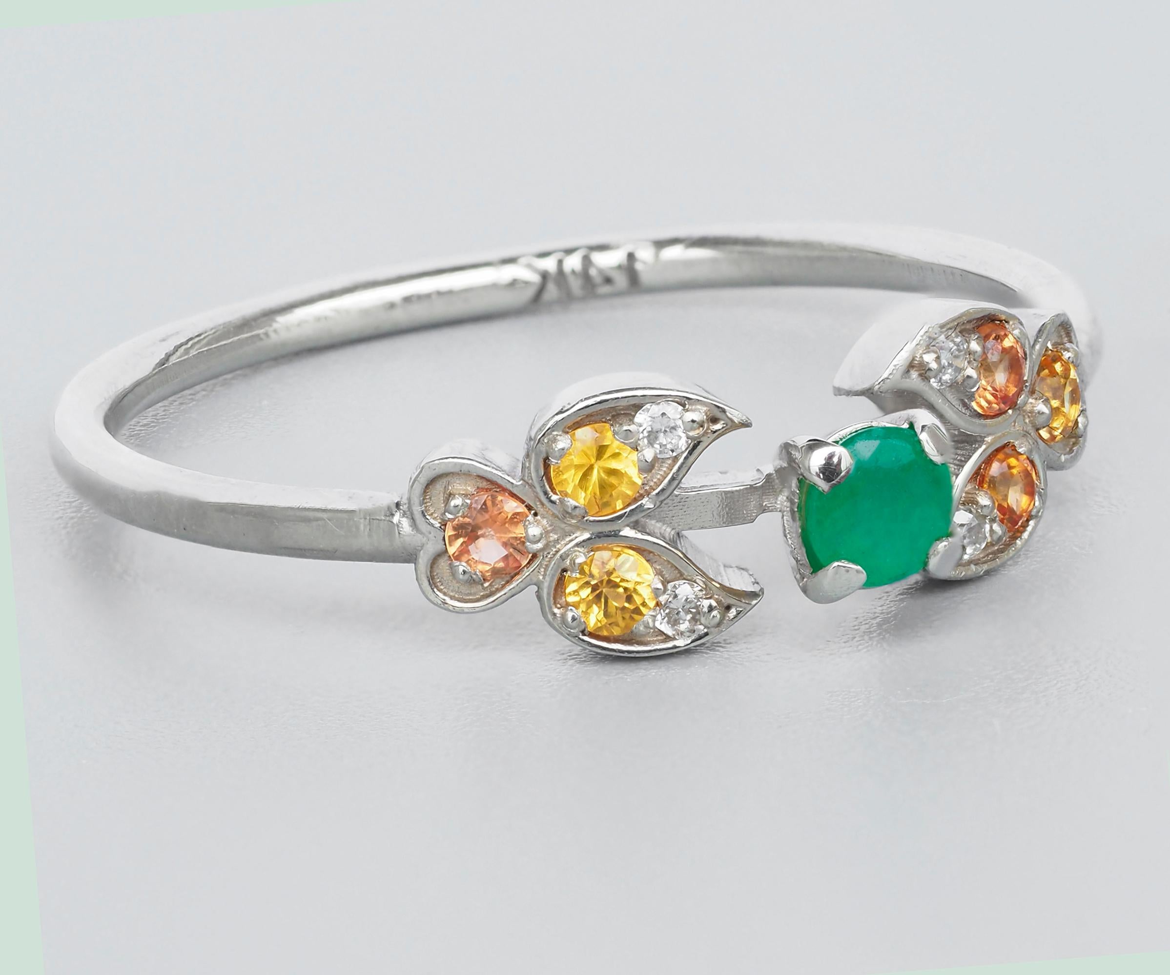 Im Angebot: Ring mit Smaragd, Diamanten und Saphiren aus 14k Gold. Kleiner Ring () 4
