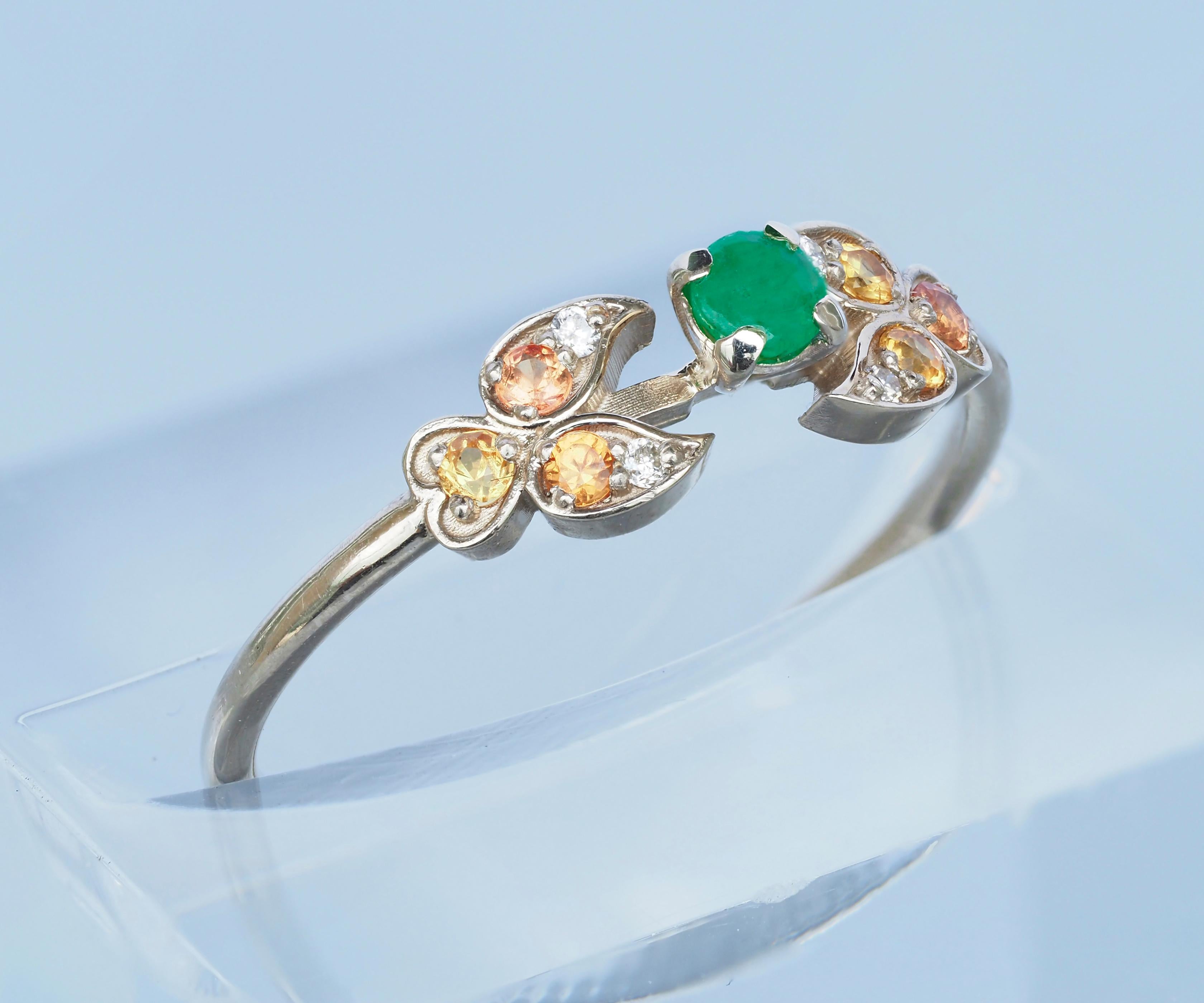 Women's 14k Gold Ring with Round Emerald, Diamonds and Sapphires For Sale
