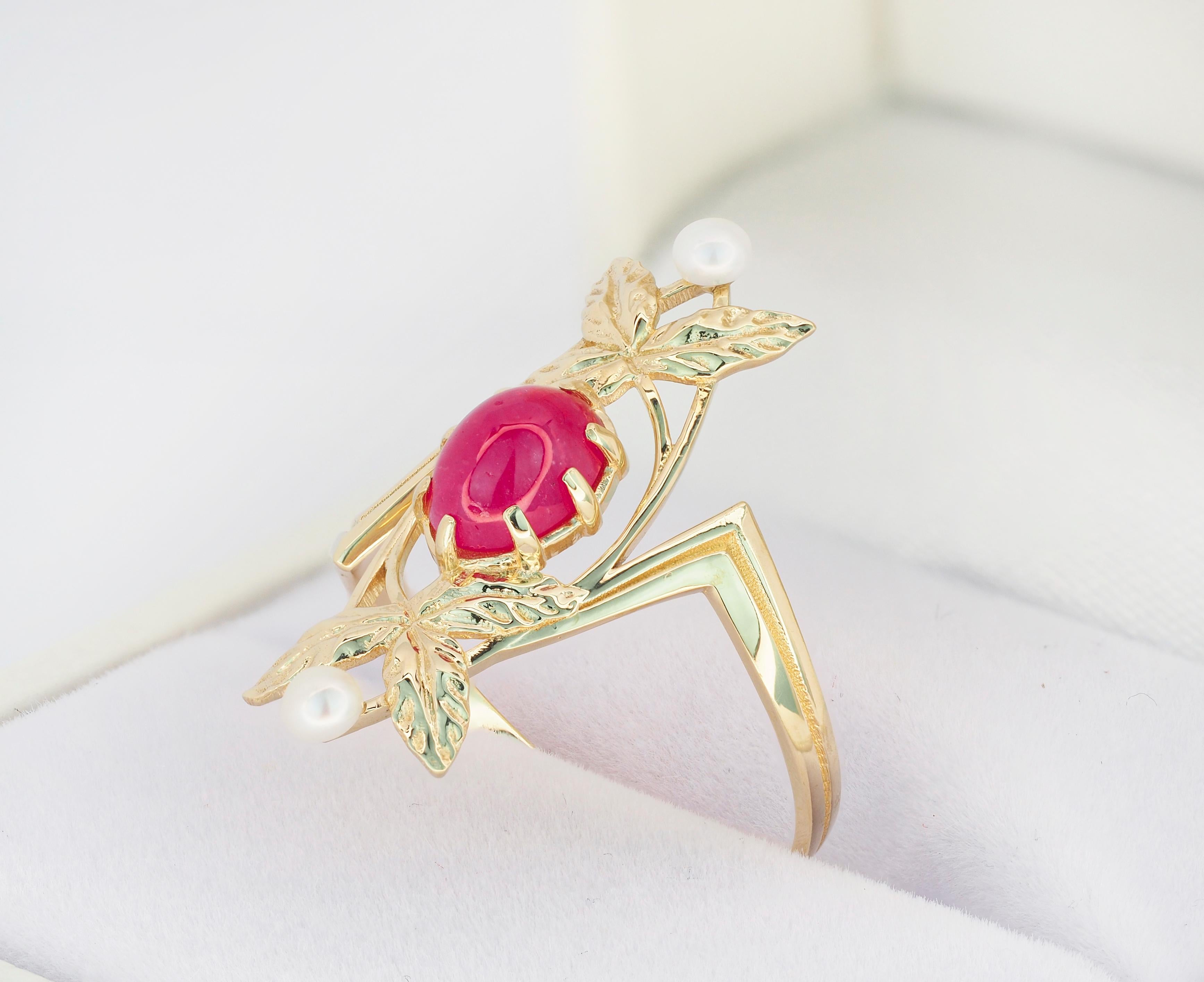 Women's 14k Gold Ring with Ruby and Pearls, Vintage Style Ring with Ruby
