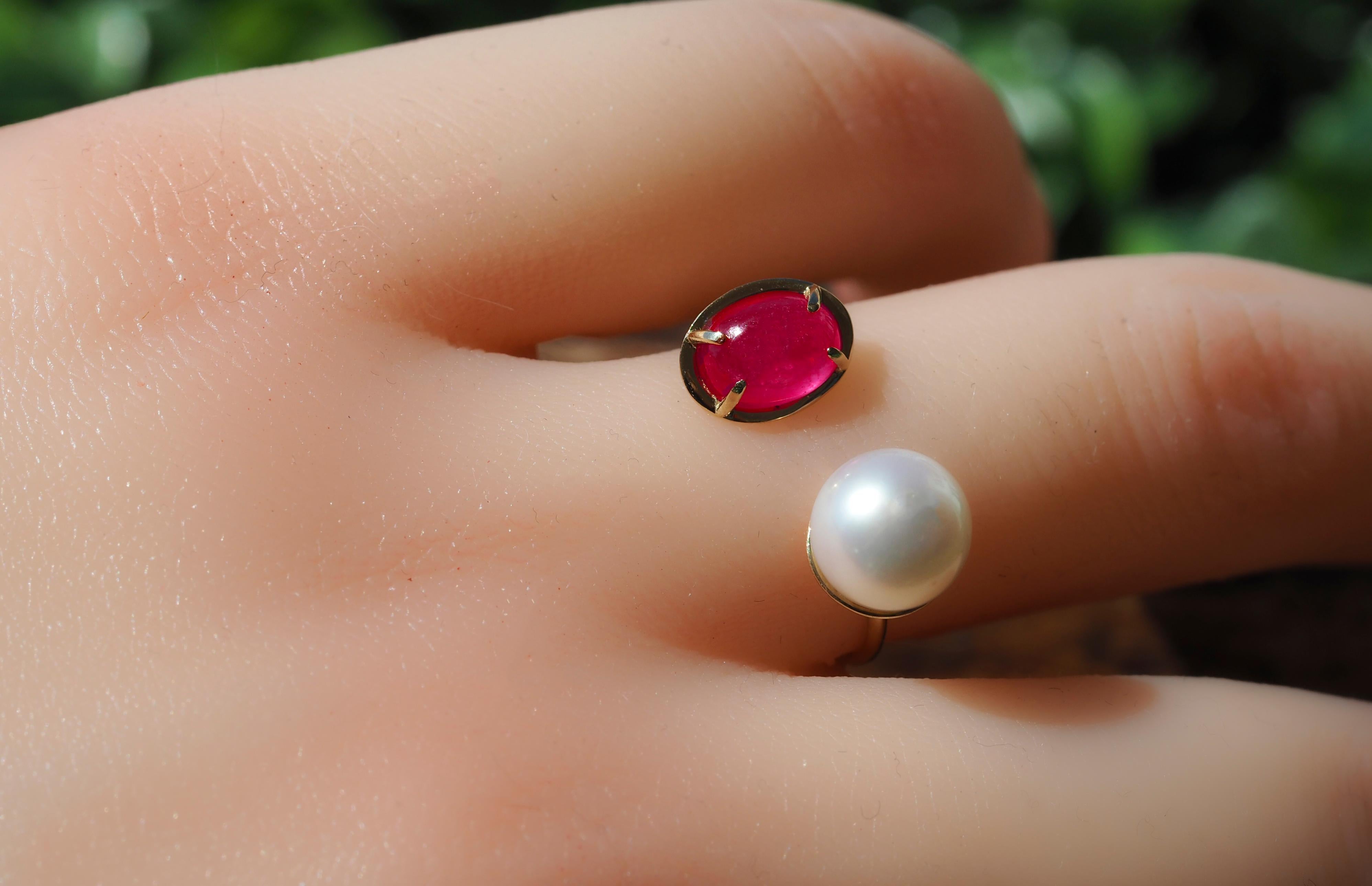 For Sale:  Oval cabochon ruby ring in 14 karat gold. Ruby and pearl ring 3