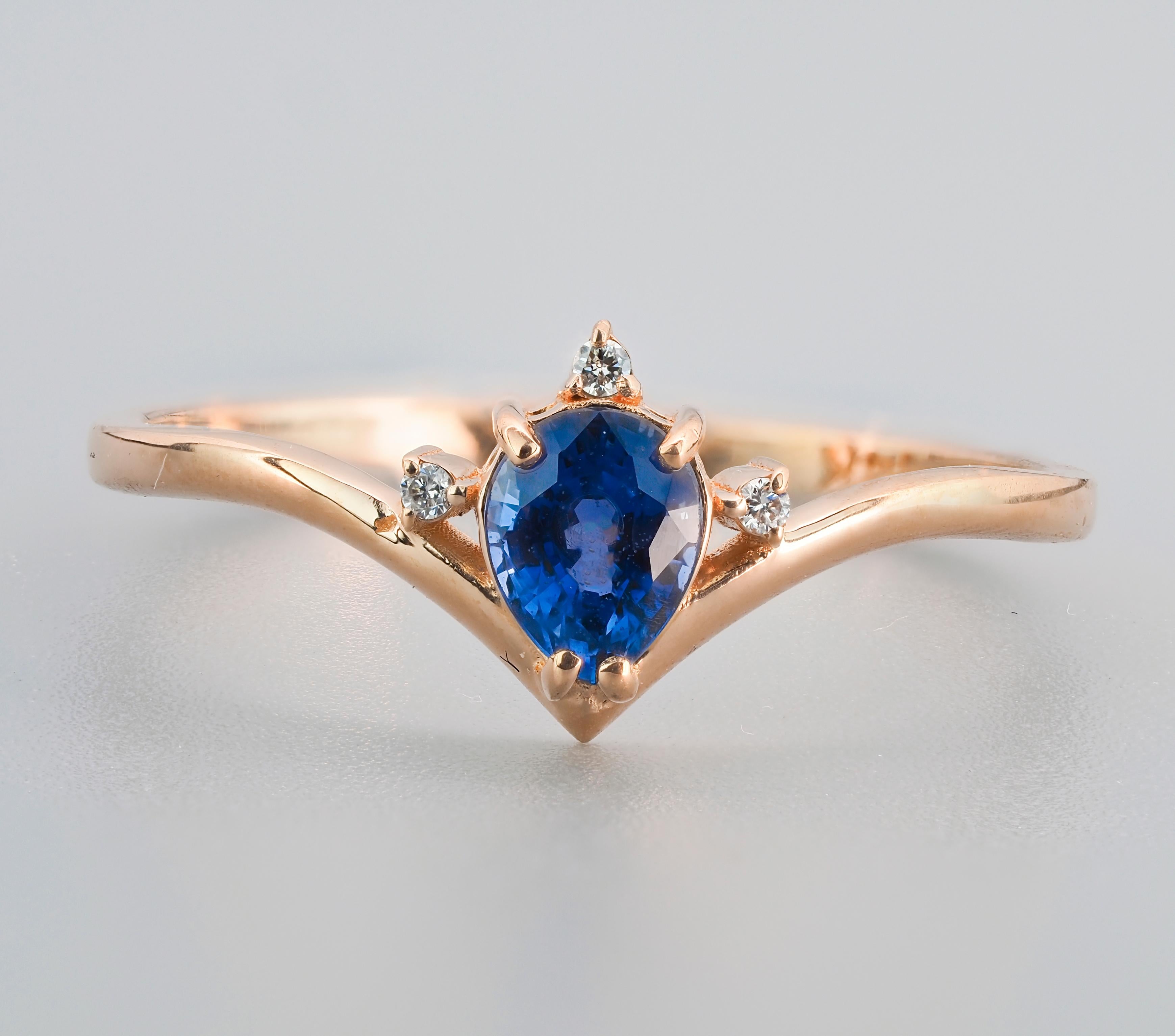 For Sale:  14k Gold Ring with Sapphire and Diamond 3
