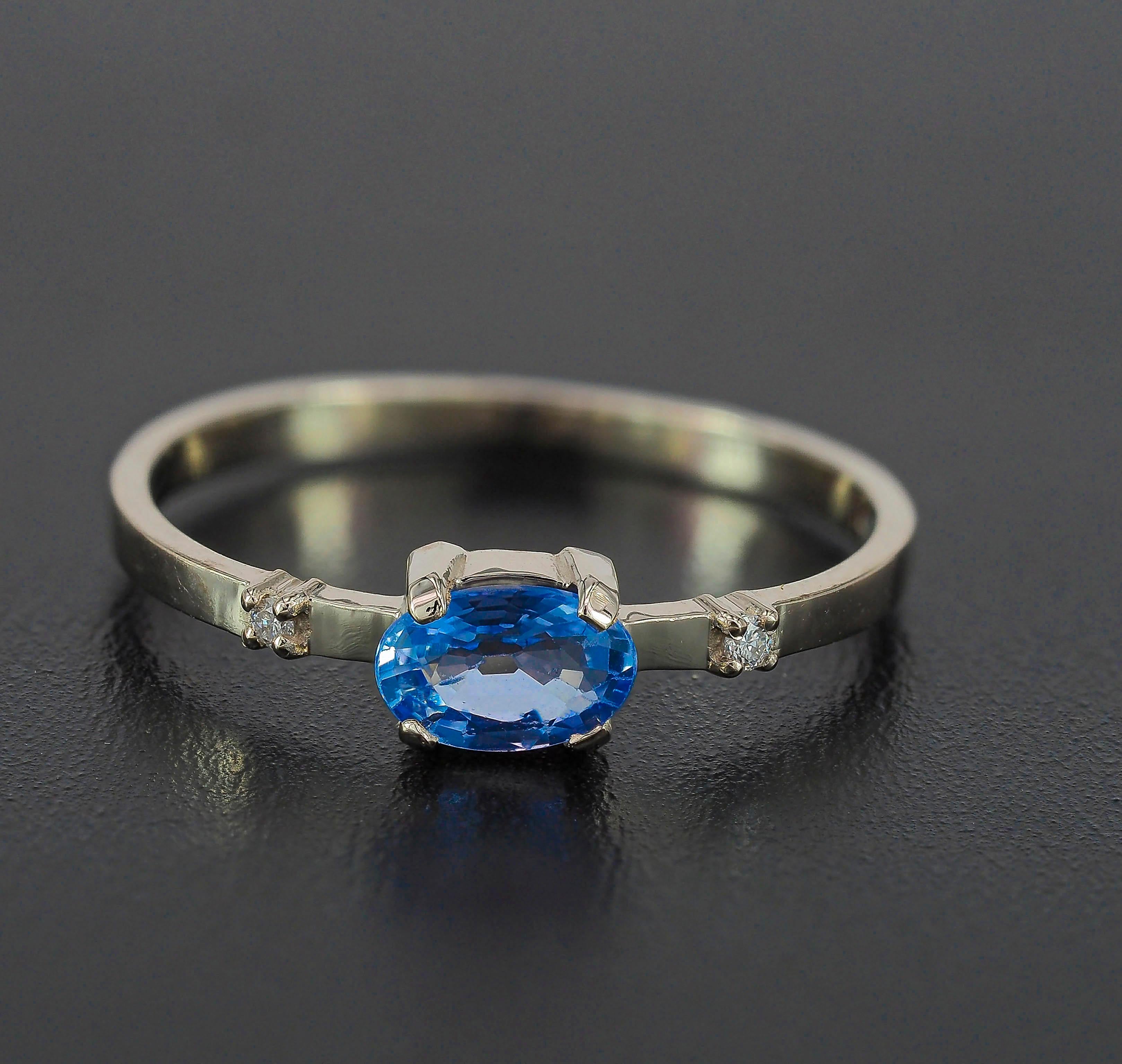 For Sale:  14k Gold Ring with Sapphire and Diamonds 3