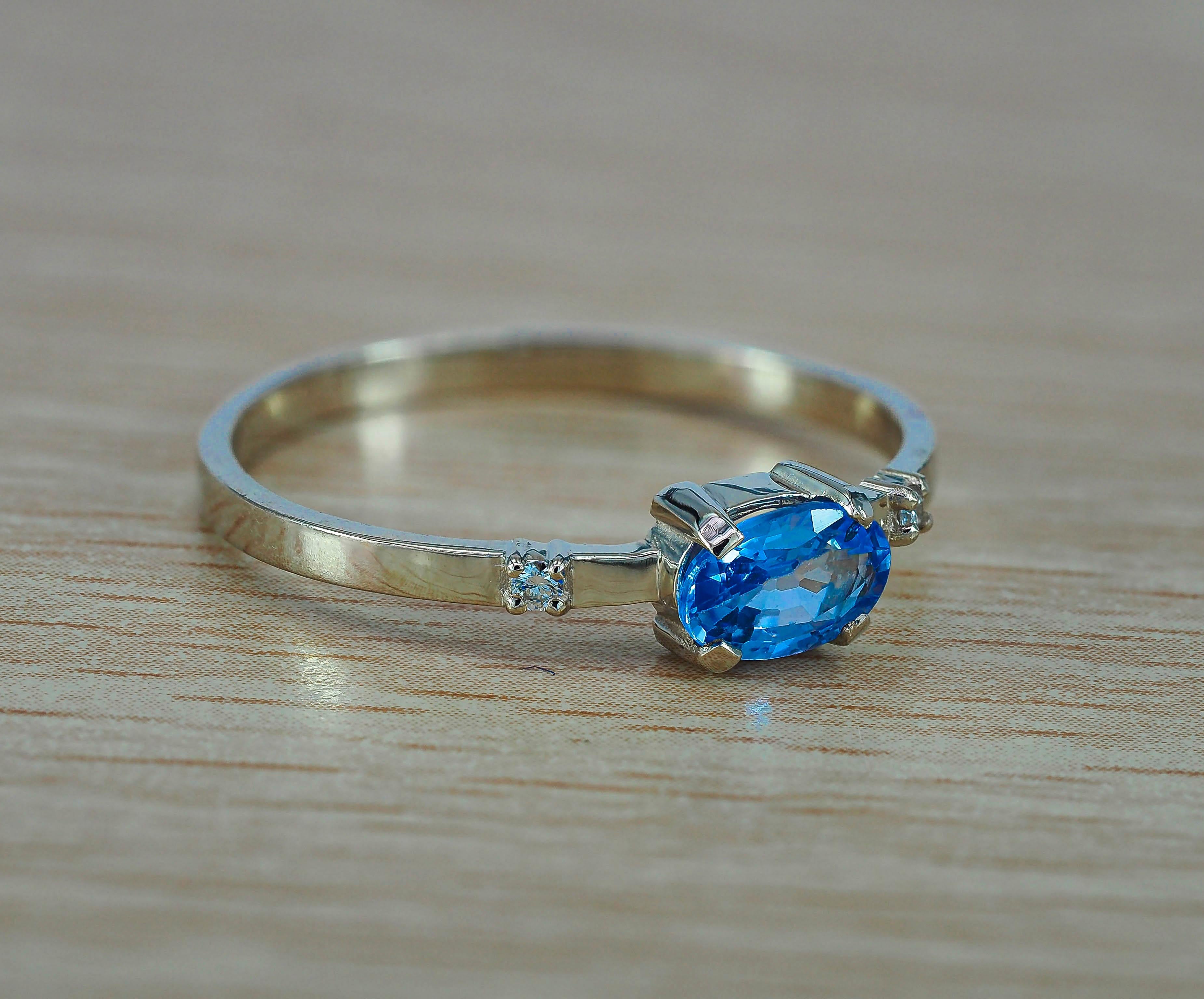 For Sale:  14k Gold Ring with Sapphire and Diamonds 5