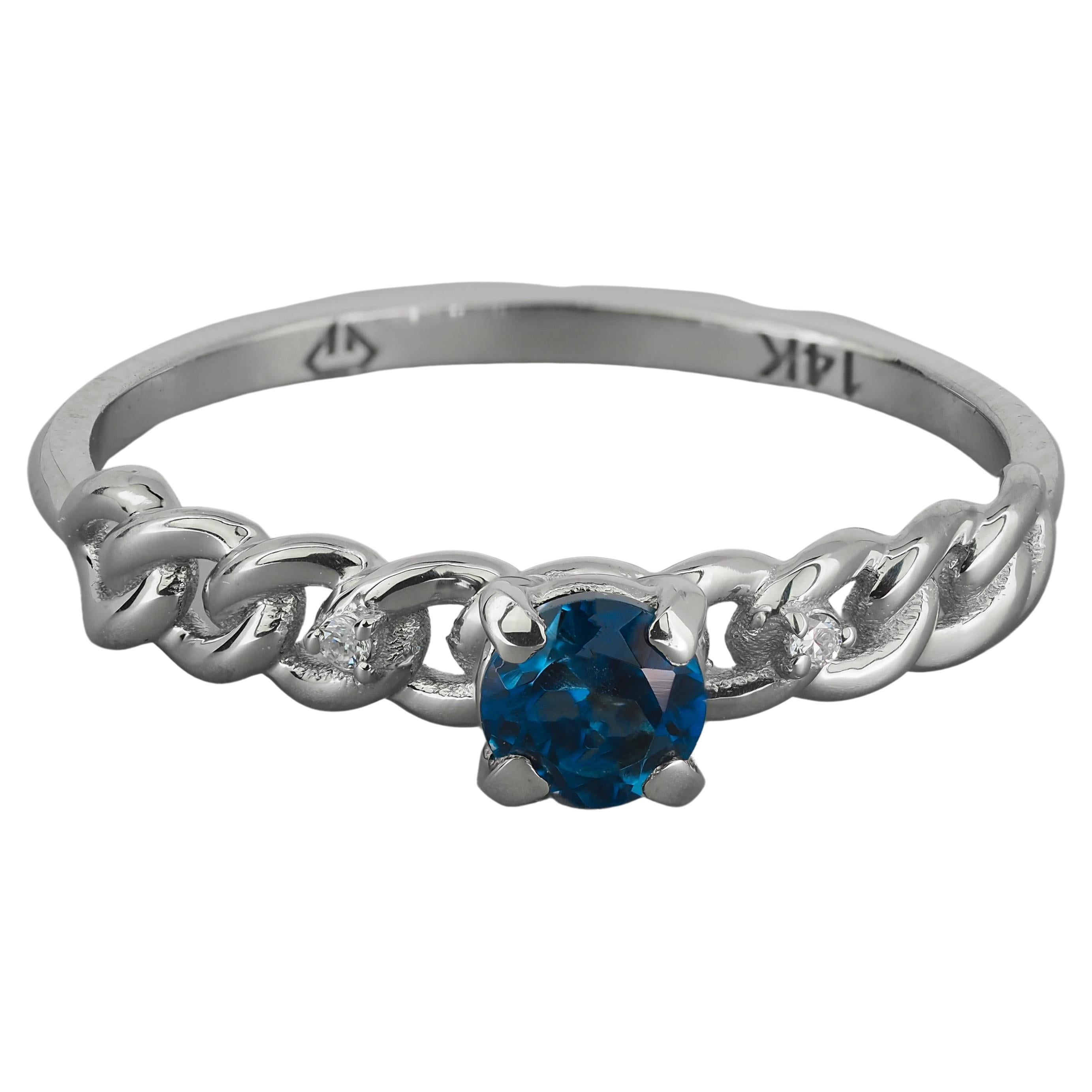 14k Gold Ring with Sapphire and Diamonds