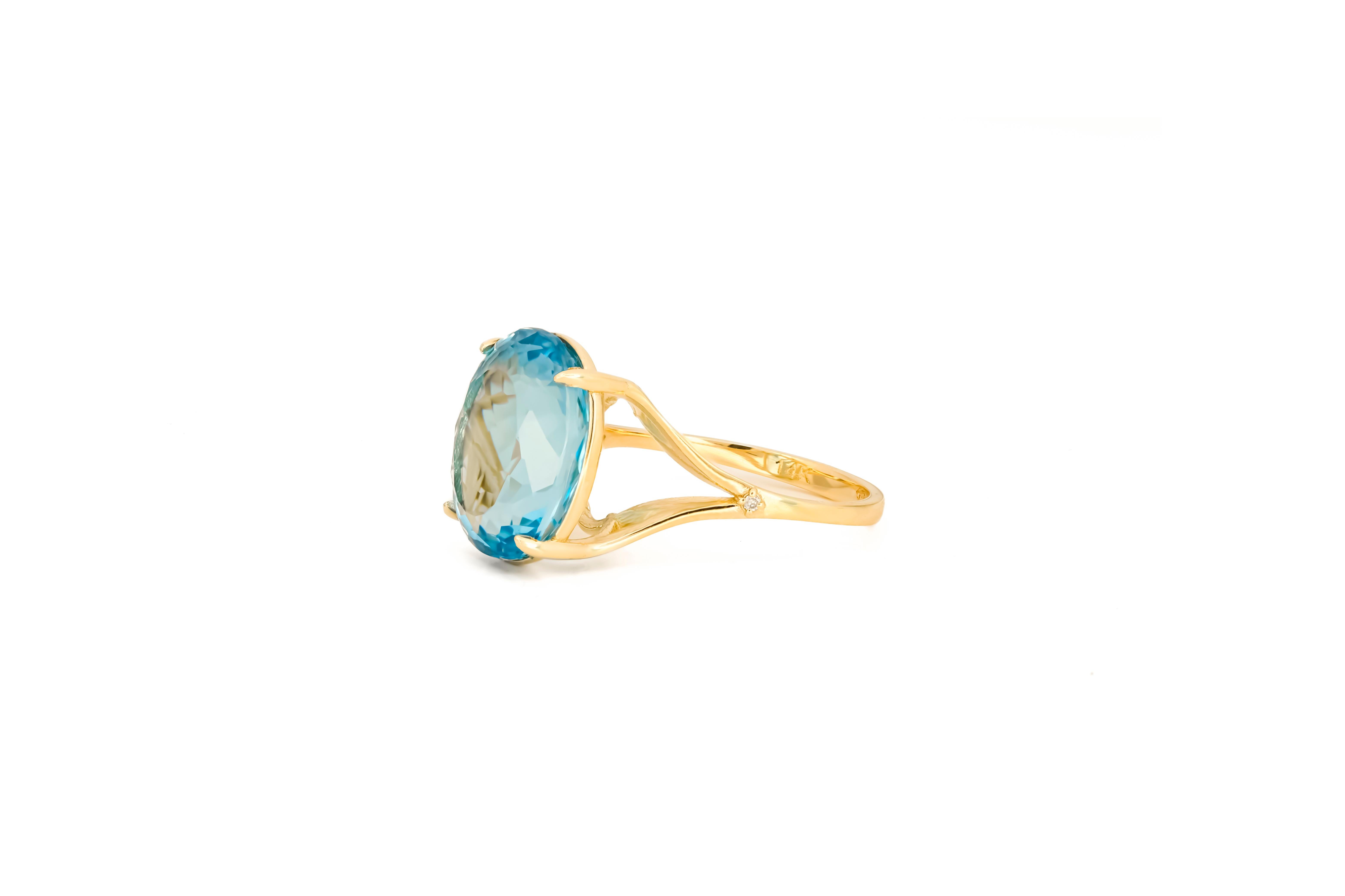 For Sale:   14k Gold Ring with Topaz 8