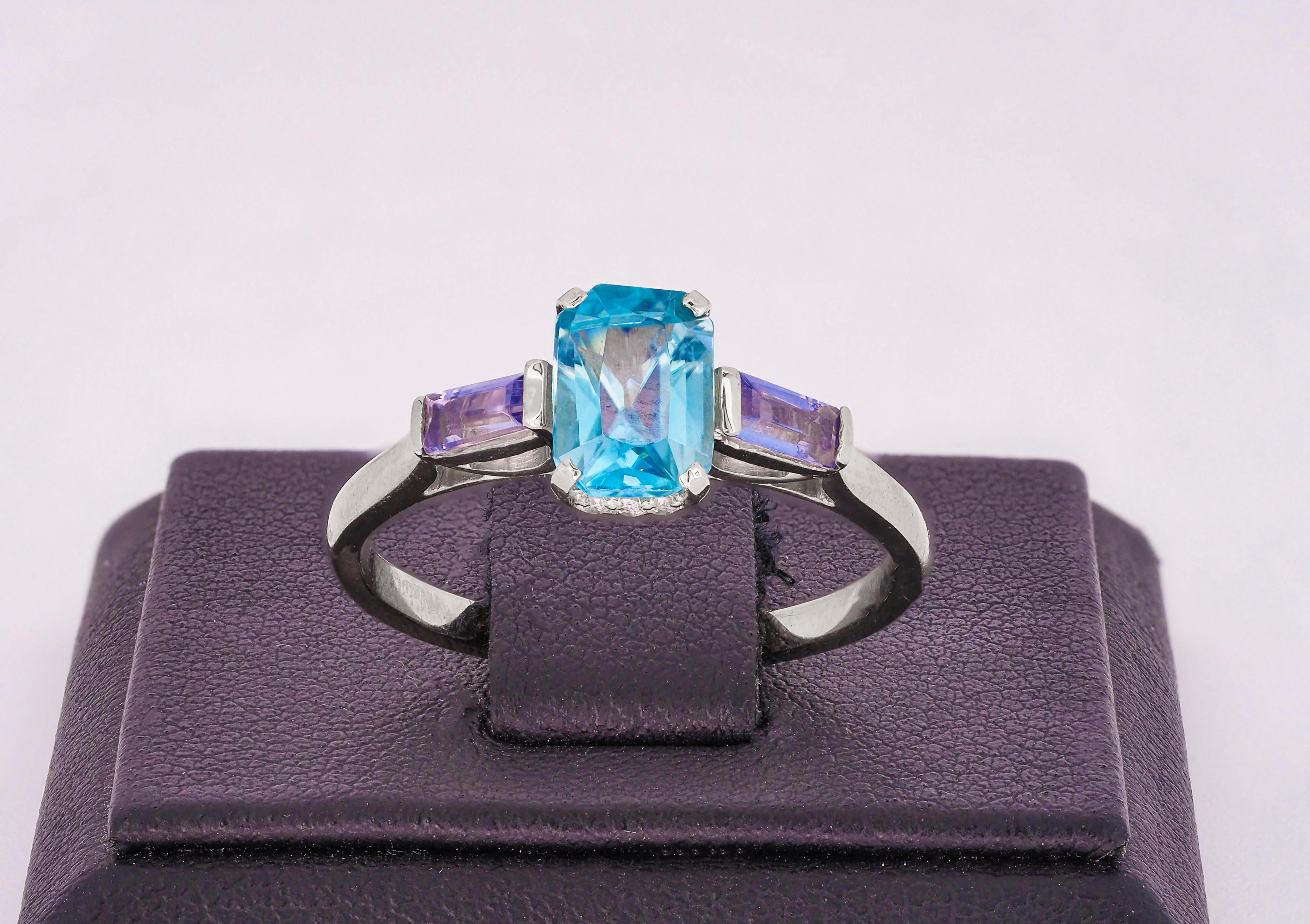 For Sale:  14k Gold Ring with Topaz, Iolite and Diamonds 3