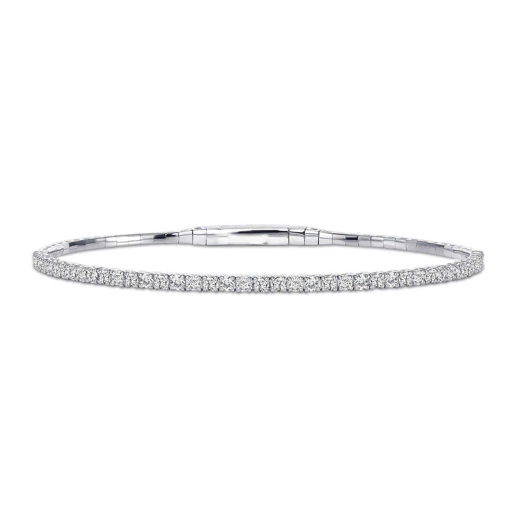 Bracciale sottile con diamanti in oro giallo 14K In condizioni Nuovo in vendita a Los Angeles, CA