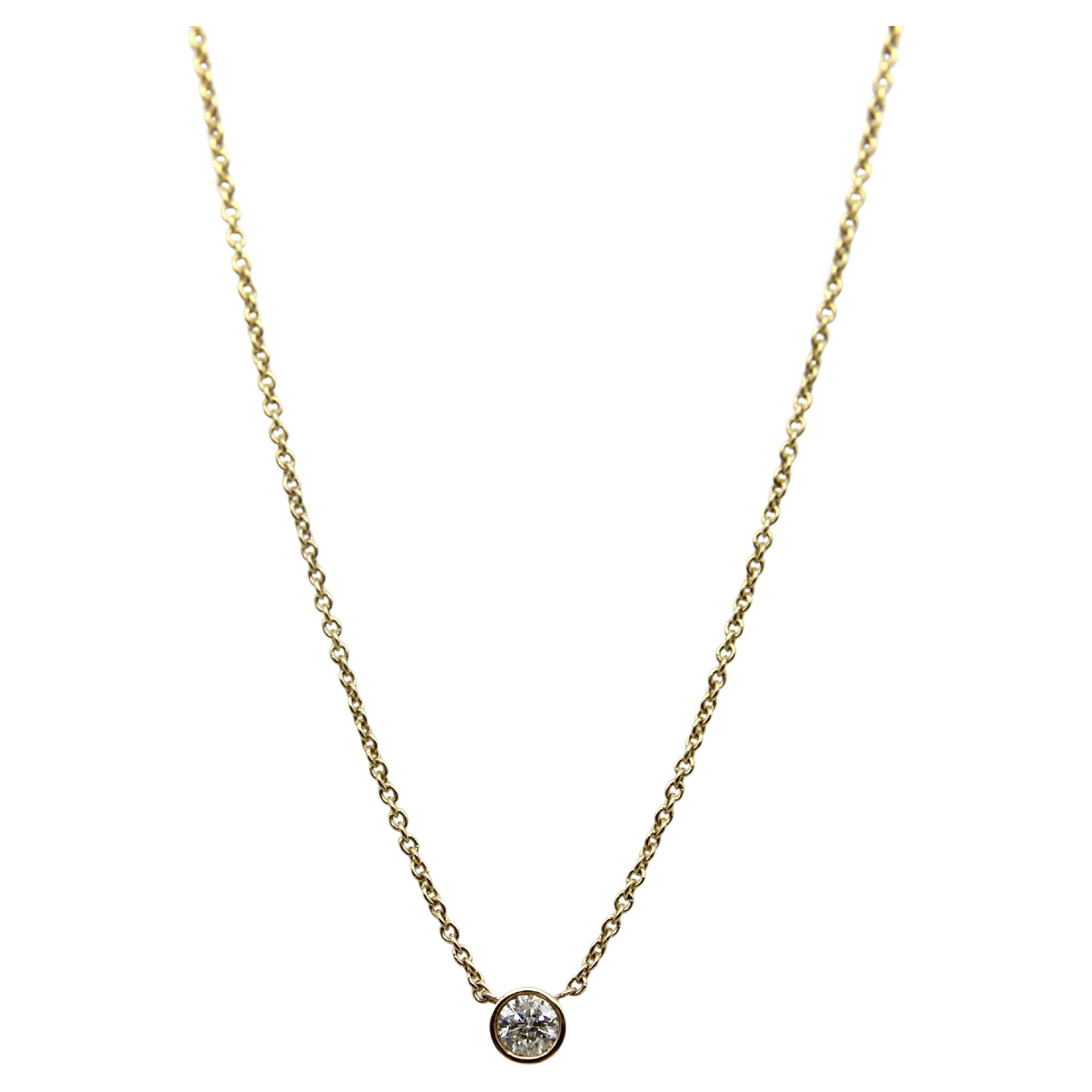 Collier en or 14K à diamants ronds sertis sur lunette