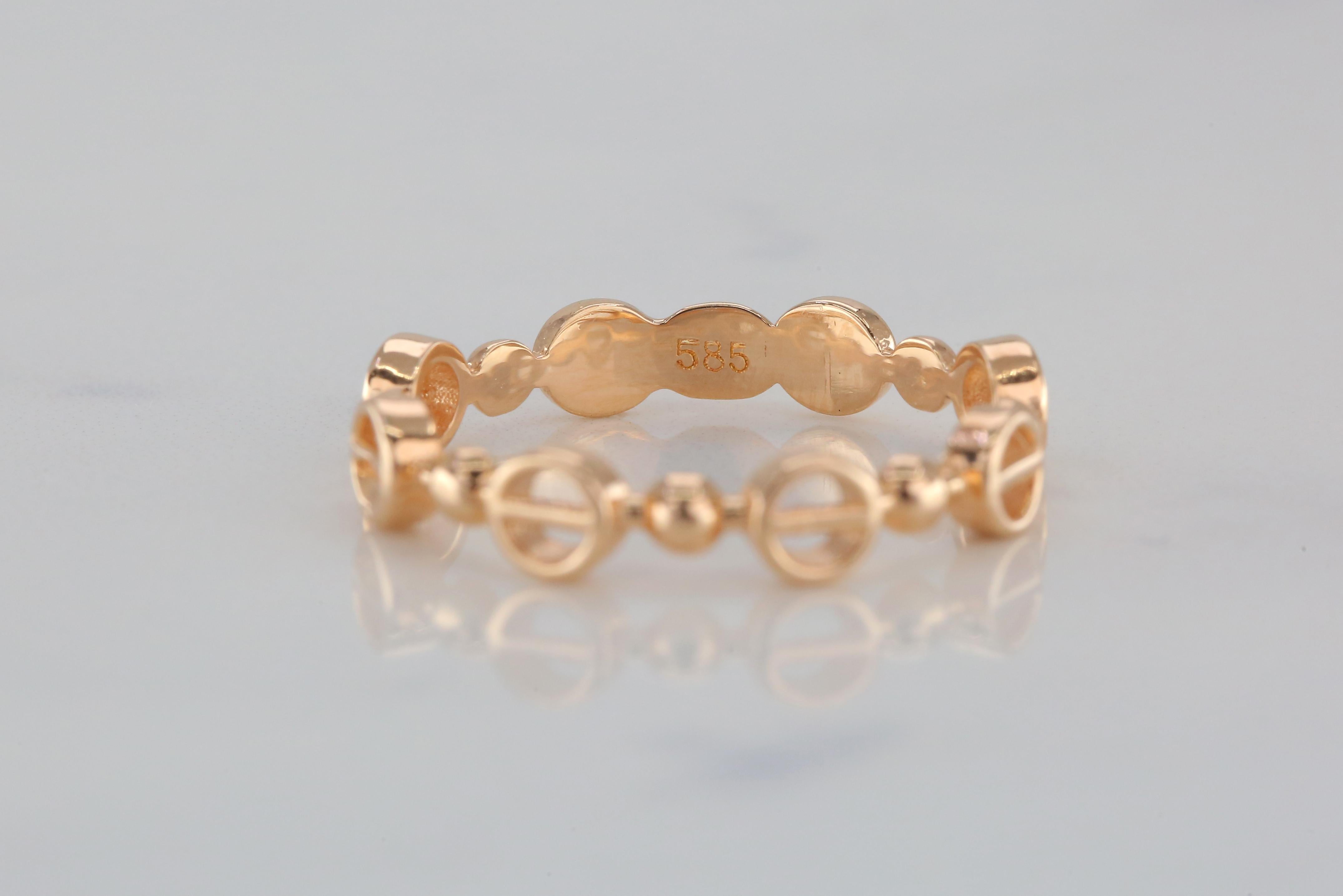 For Sale:  14K Gold Round Chain Link Ring, Modern Minimal Ring, Pinky Ring 4