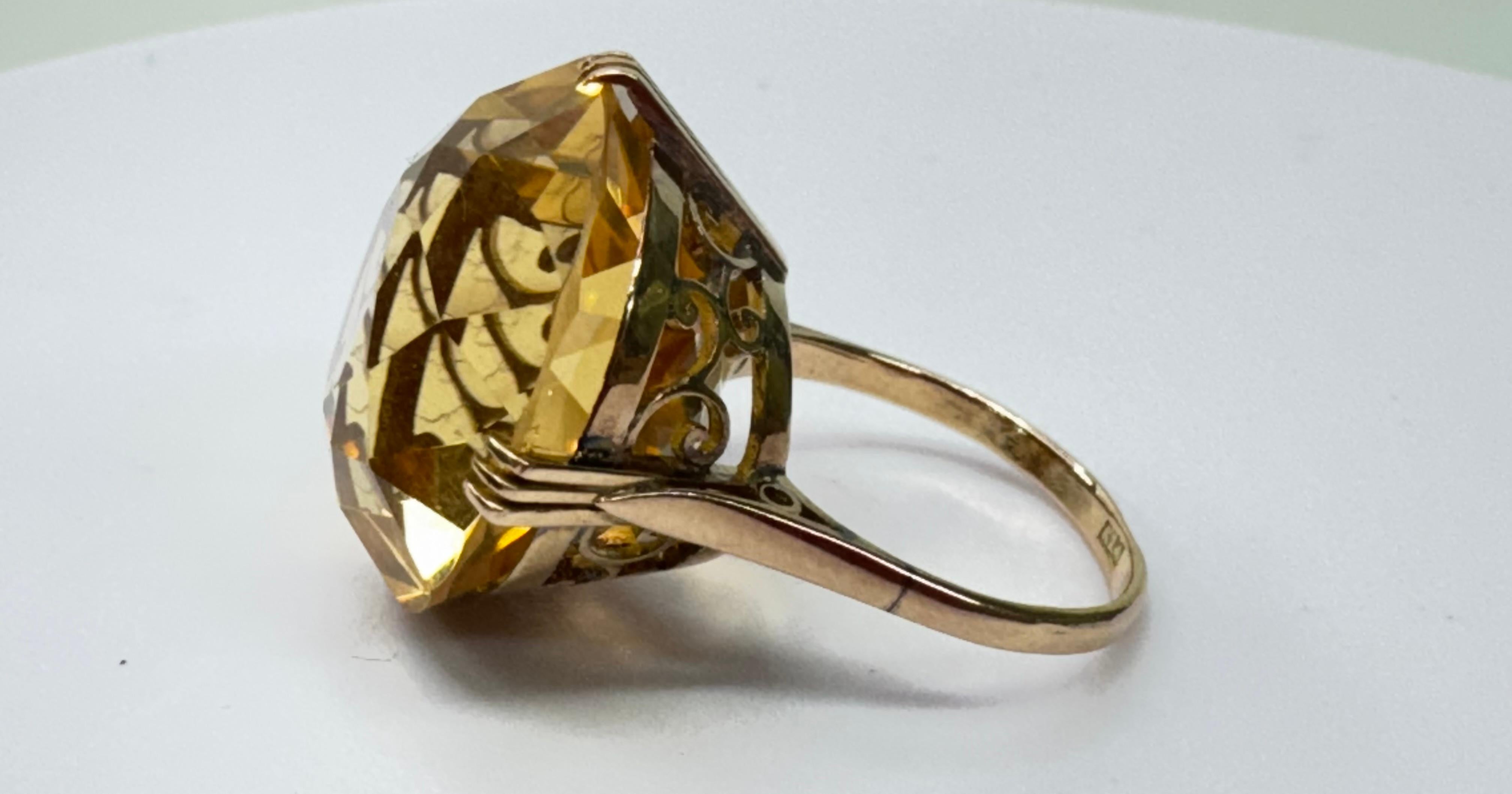 Bague en or 14k avec citrine ronde à facettes en vente 1