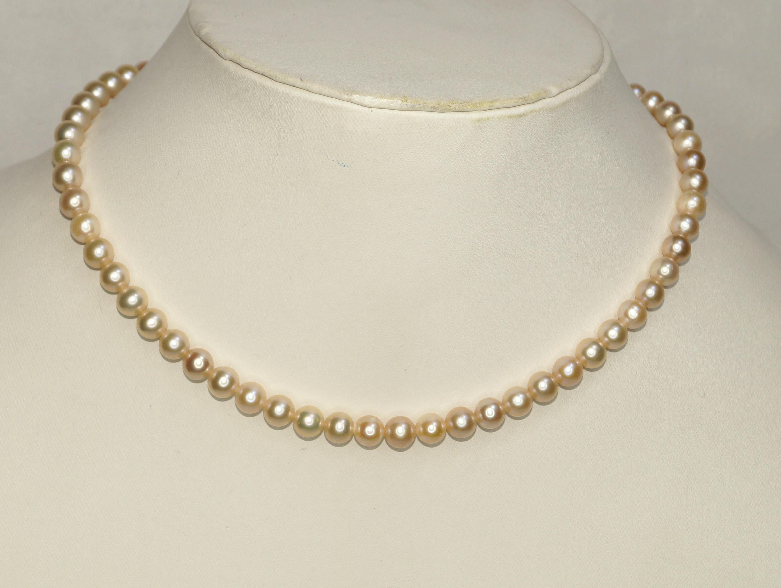 pierre cardin pearl necklace