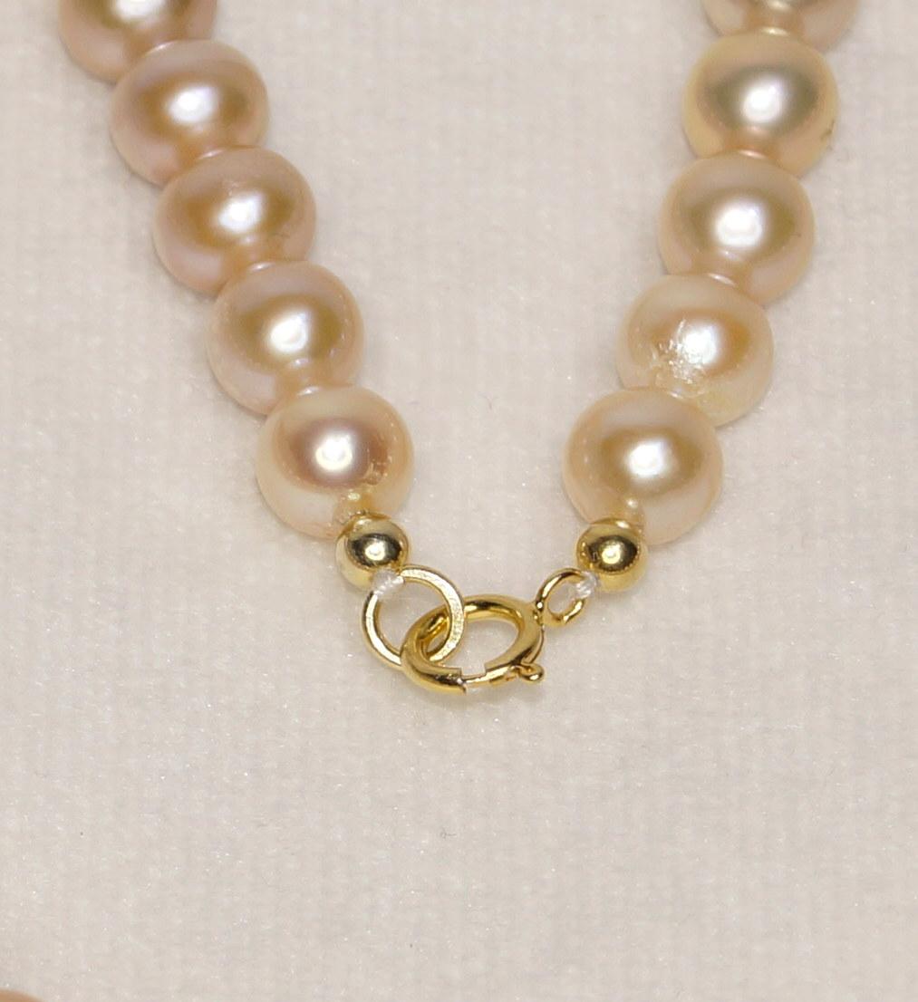 Royal 14k Solid Gold Round Golden Pearl necklace 7mm Freshwater pearl necklace In New Condition For Sale In Delhi, DL