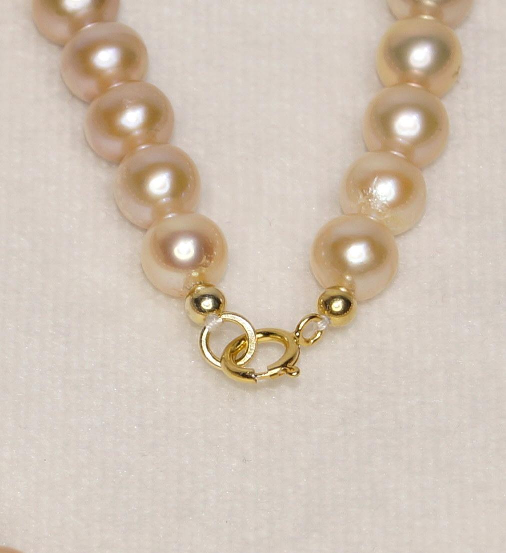 Royal 14k Solid Gold Round Golden Pearl necklace 7mm Freshwater pearl necklace In New Condition For Sale In Delhi, DL