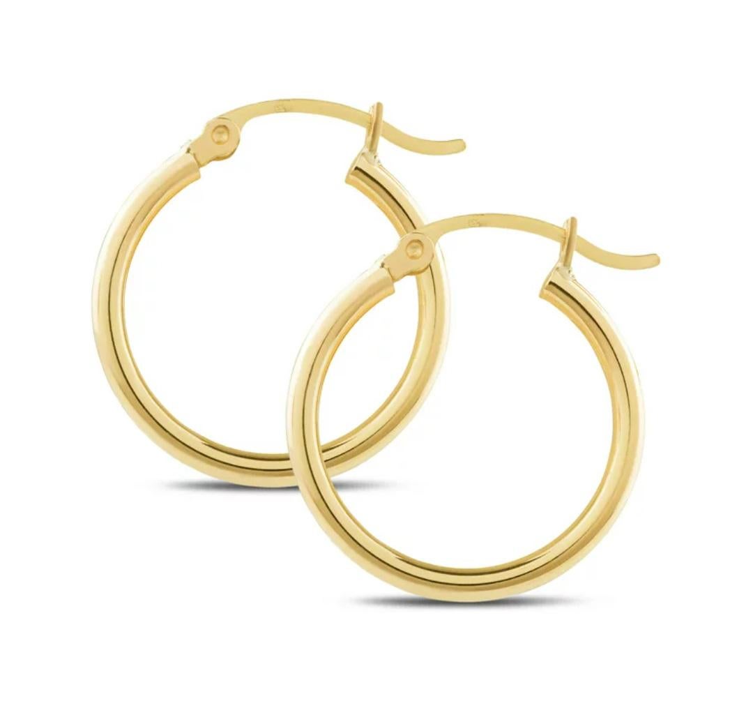 Modern 14K Gold Round Hoop Earrings 18.5x2mm Yellow Gold Shiny Hoops For Sale