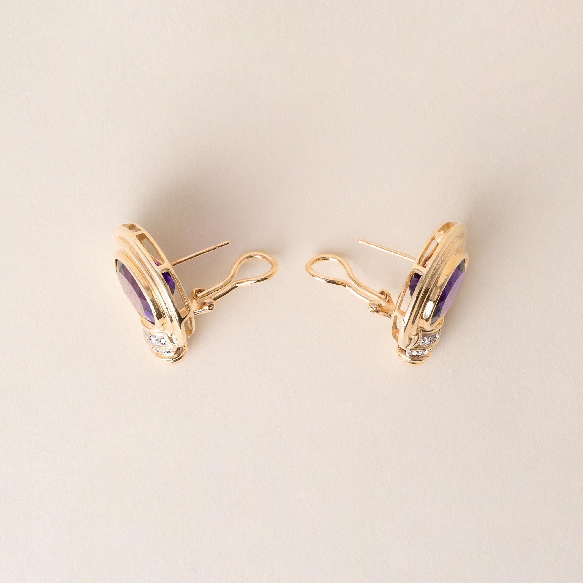 Orecchini anni '90 in oro 14K con ametista viola reale e diamanti In condizioni buone in vendita a Los Angeles, CA