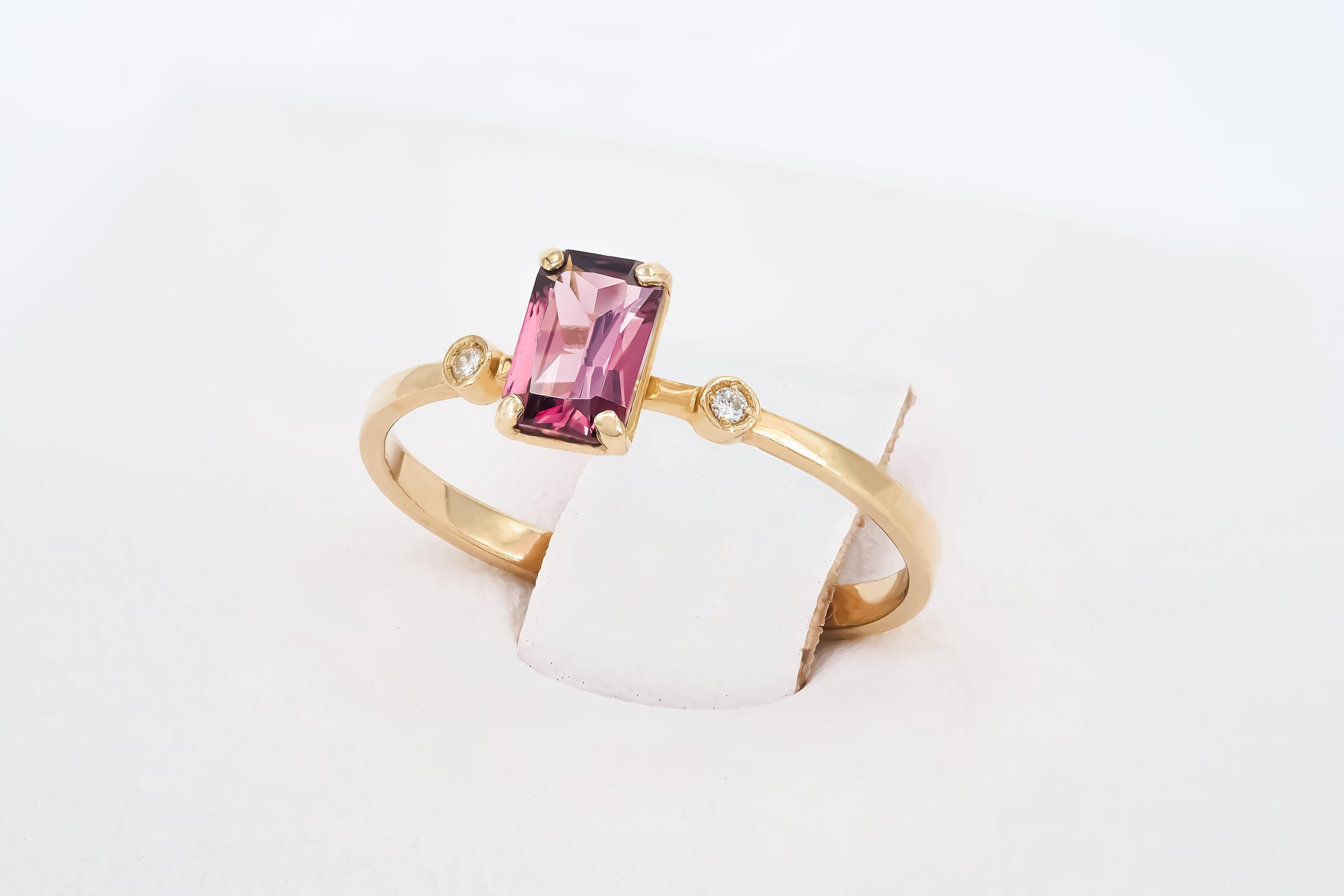 For Sale:  14 karat Gold Ring with Spinel and Diamonds 12