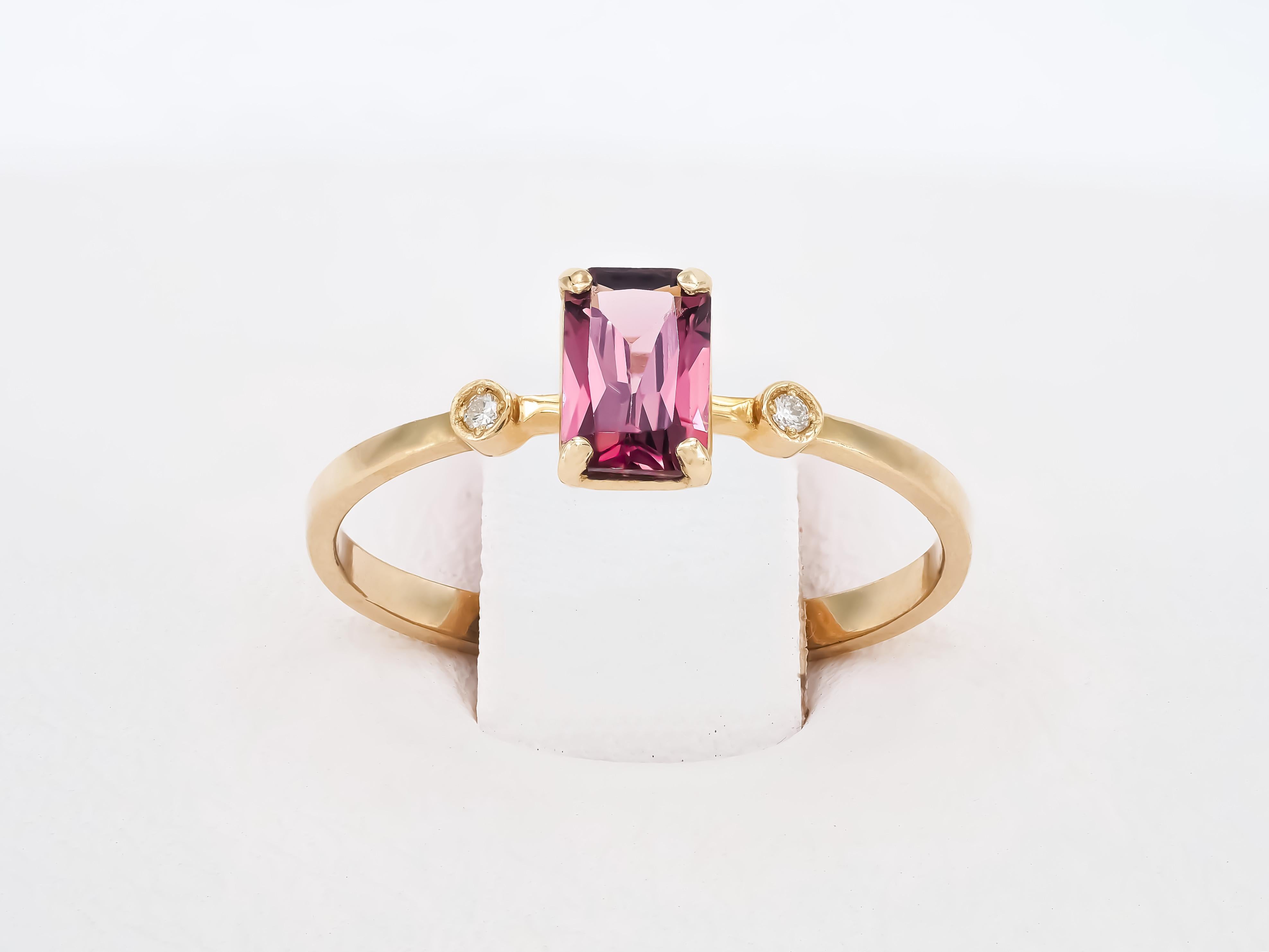 For Sale:  14 karat Gold Ring with Spinel and Diamonds 13